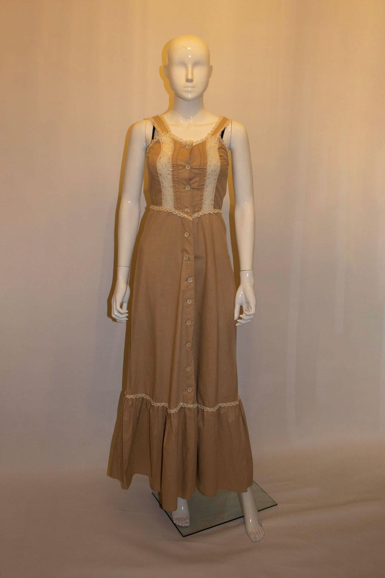 Vintage Pret a Porte Cotton Boho Dress For Sale 2