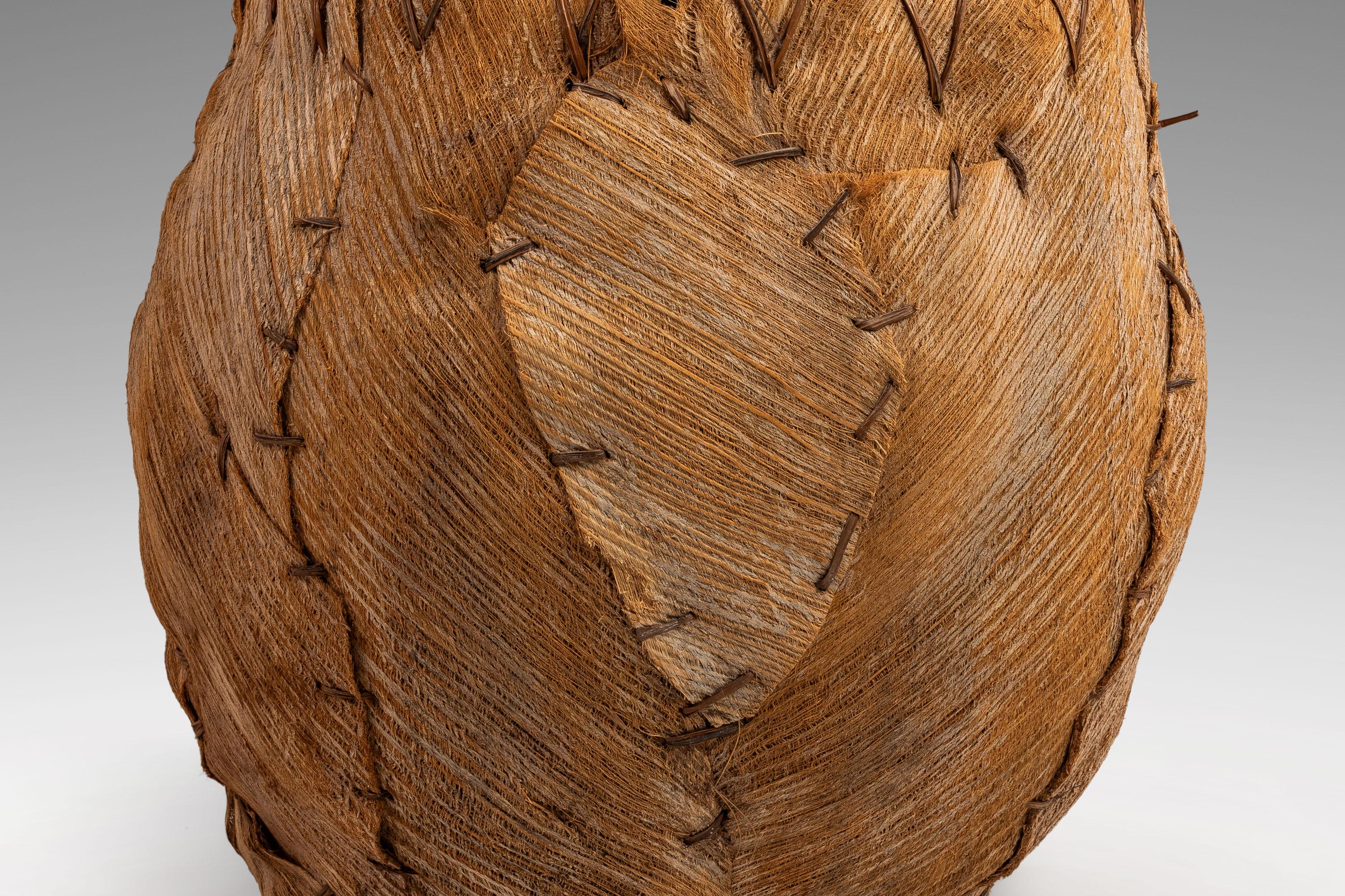 Vintage Primitive Folk Art Large Hand-Woven Palm Bark Basket Planter, USA For Sale 7