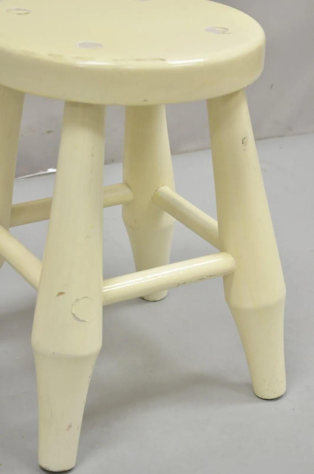 Vintage Primitive Modern Wooden Milking Stool with Bulbous Legs Lacquer Finish For Sale 4