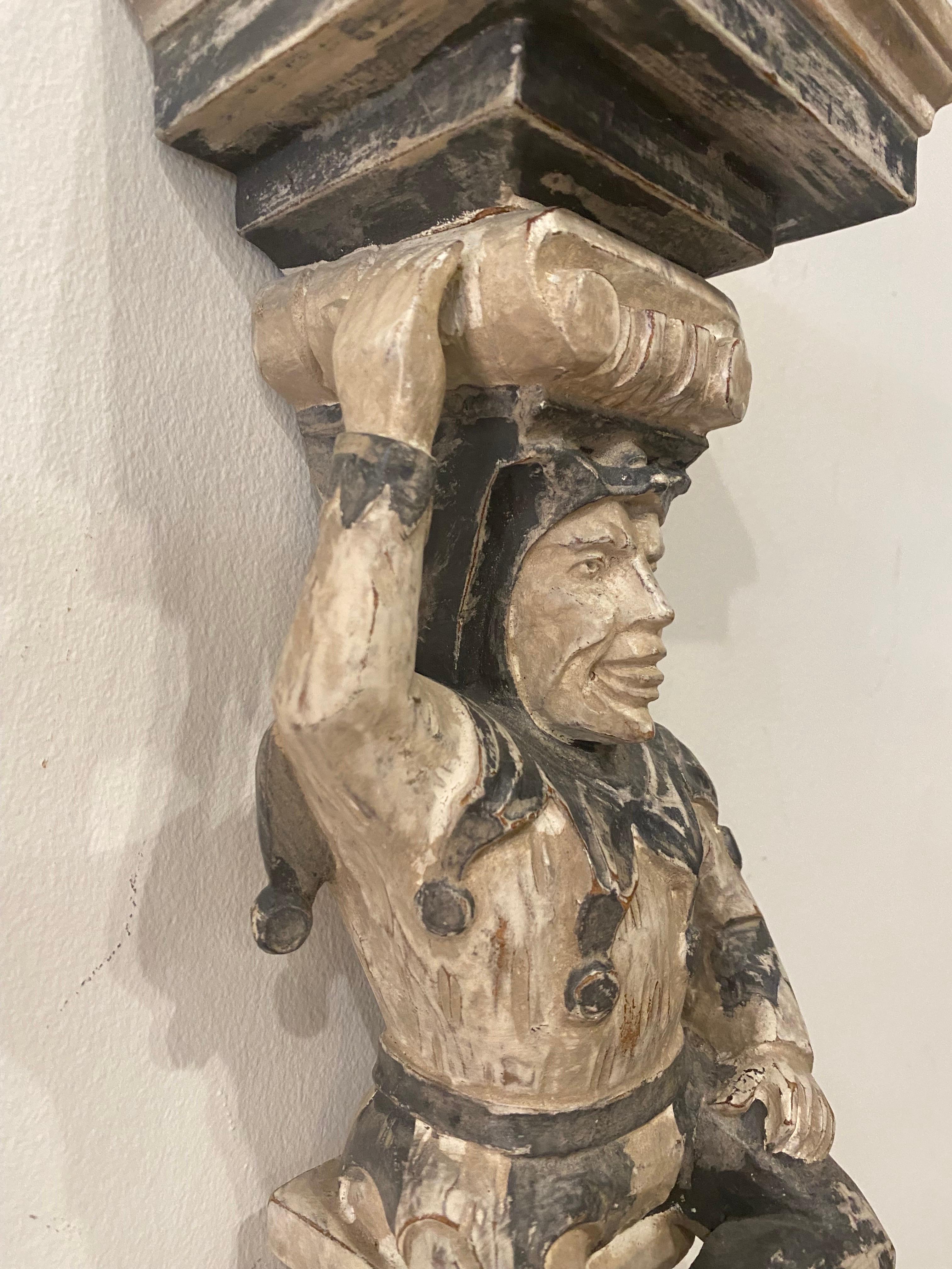 Vintage Primitive Pair of Wood Jester Corbel Wall Sconces Original Chippy Paint In Good Condition For Sale In West Palm Beach, FL