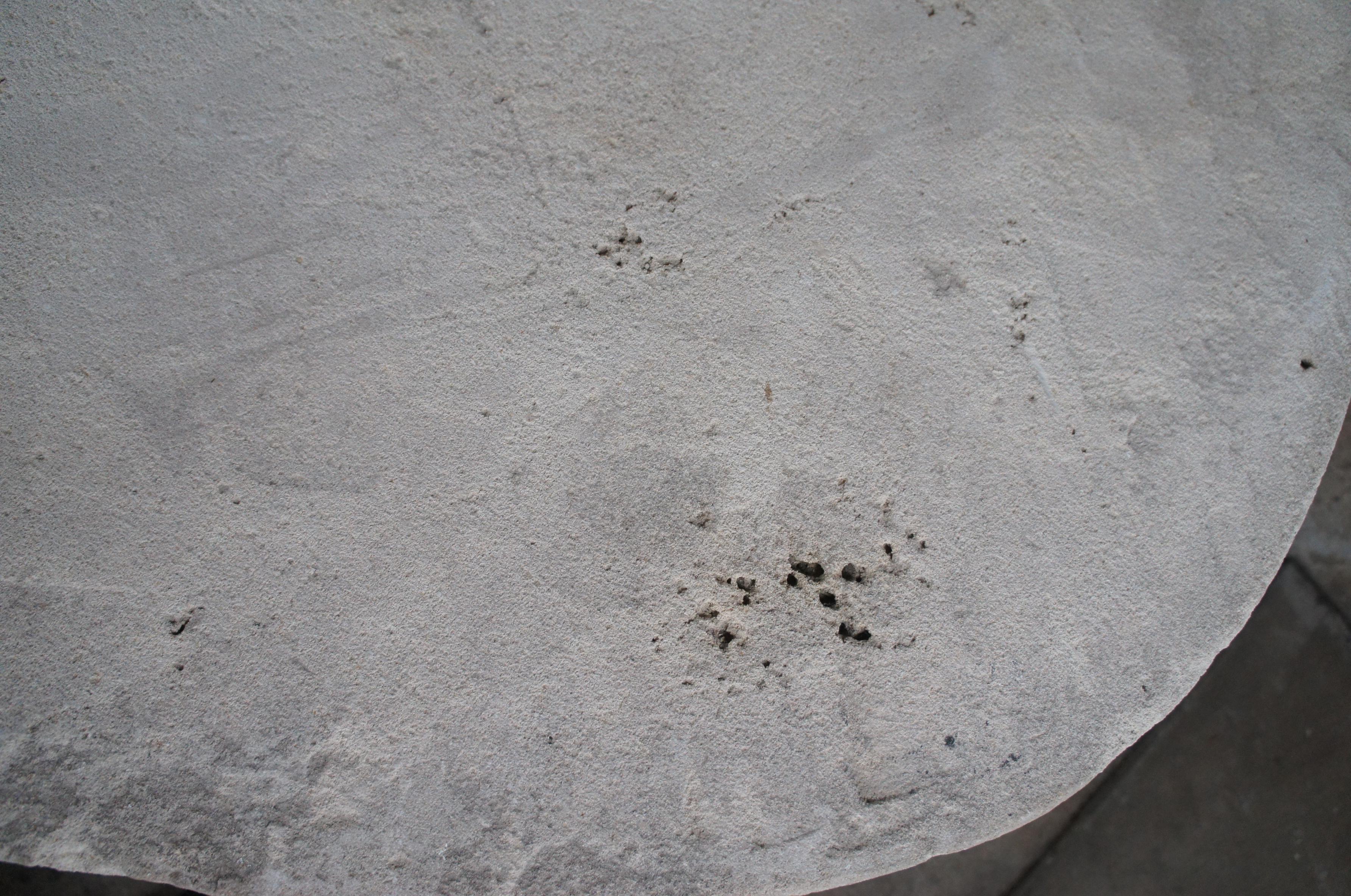 Vintage Primitive Round Porous Stone Breakfast Dining Patio Center Entry Table 4 1
