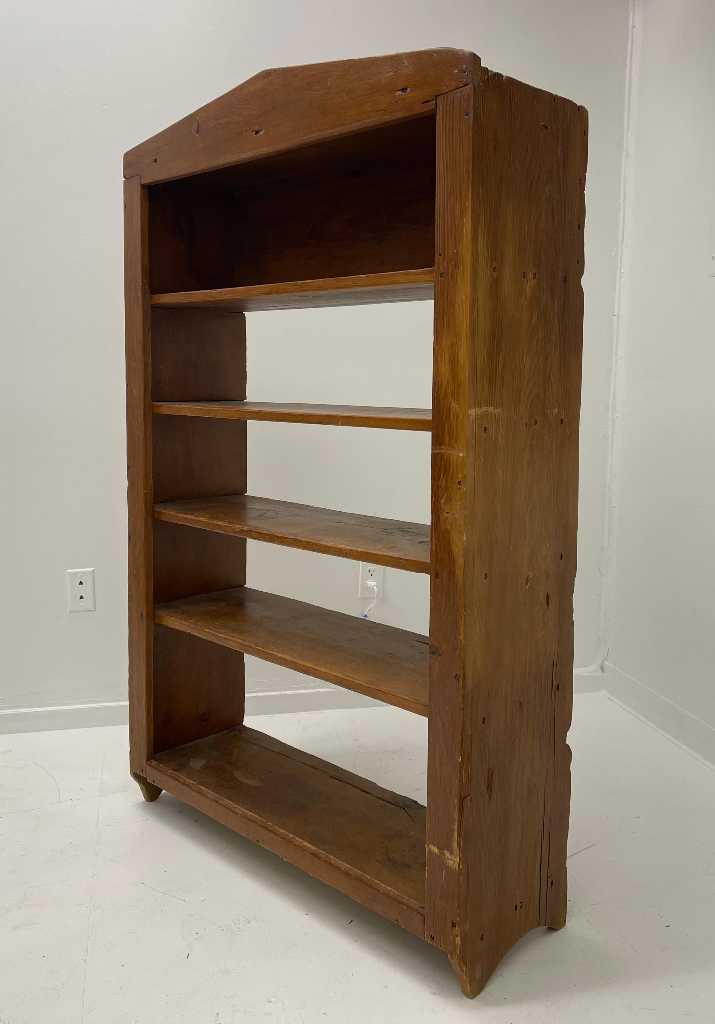Fine XX secolo Scaffali libreria in Wood in stile primitivo vintage in vendita