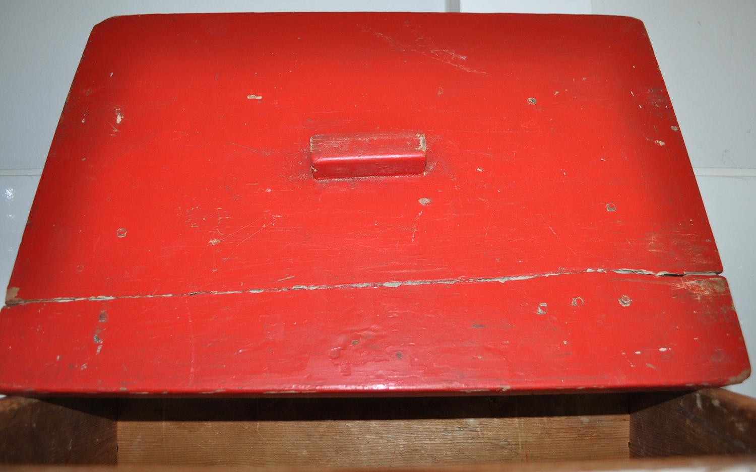 Vintage pine box. In old white and red paint. 1940s.