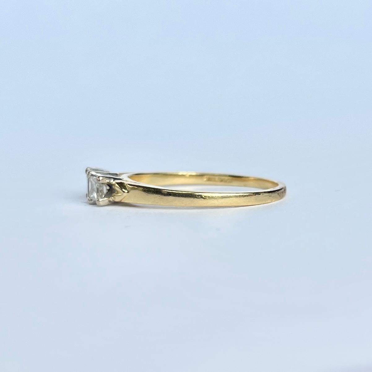 Vintage Princess Cut Diamond and 18 Carat Gold Three-Stone Ring For Sale 1