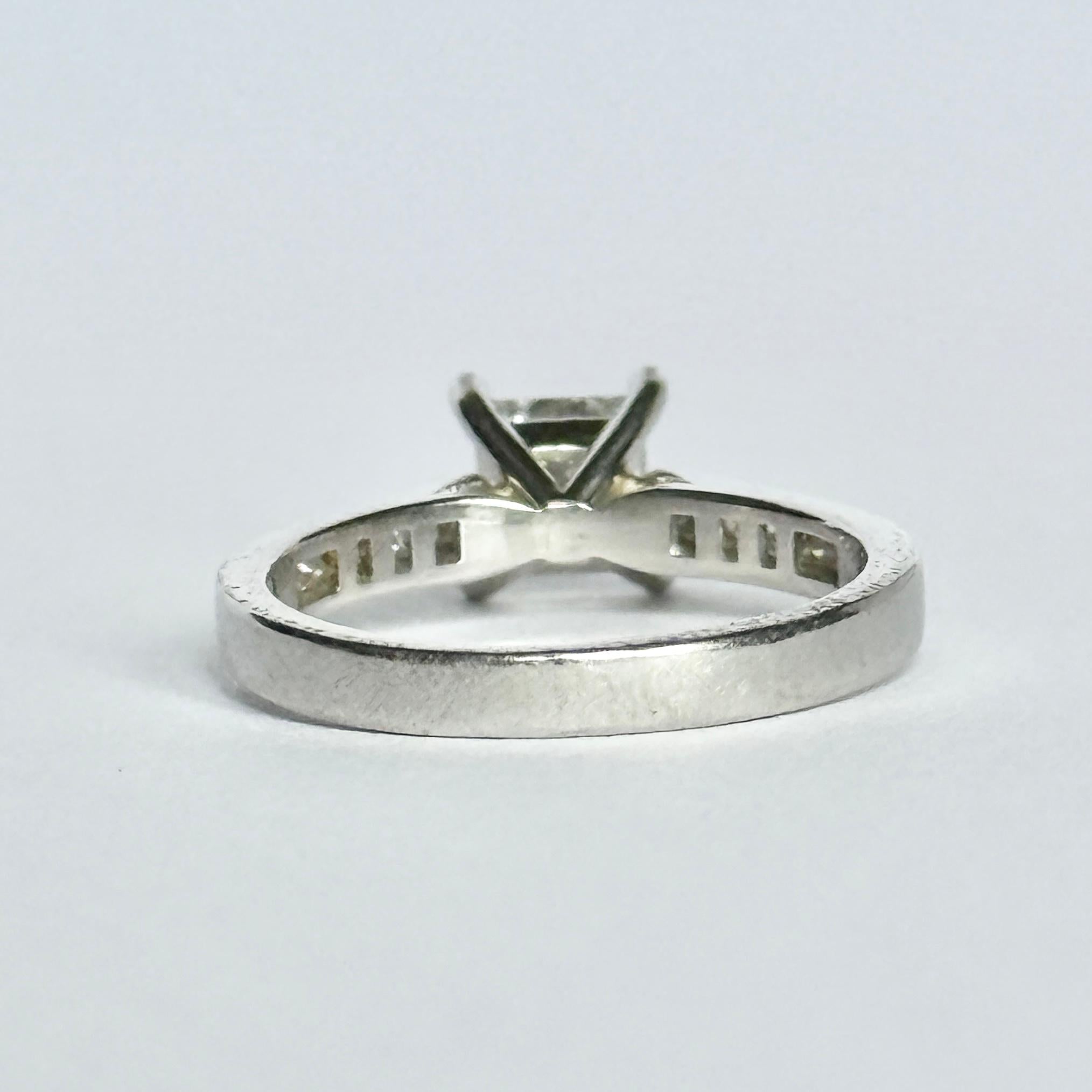 Vintage Princess Cut Diamant und Platin Ring Damen im Angebot