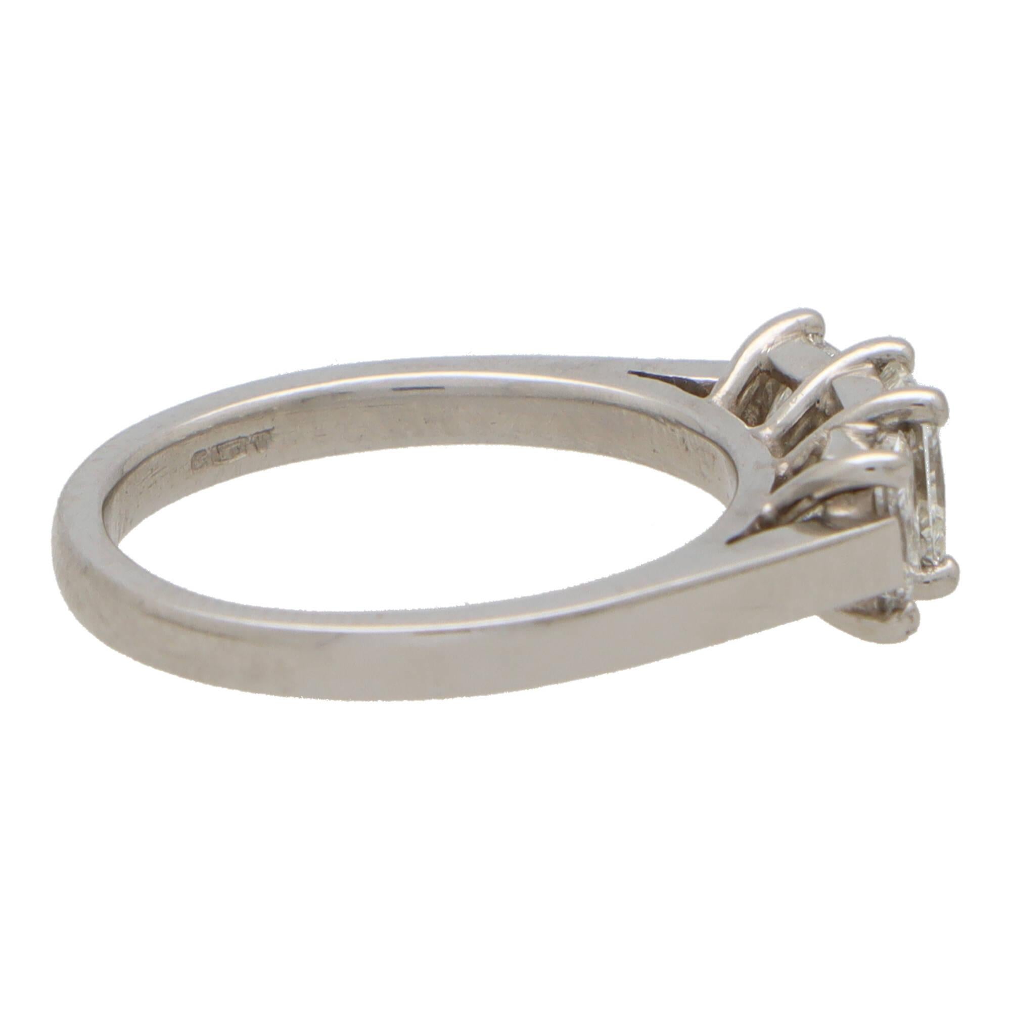 Women's or Men's Vintage Princess Cut Diamond Three Stone Ring in 18k White Gold For Sale