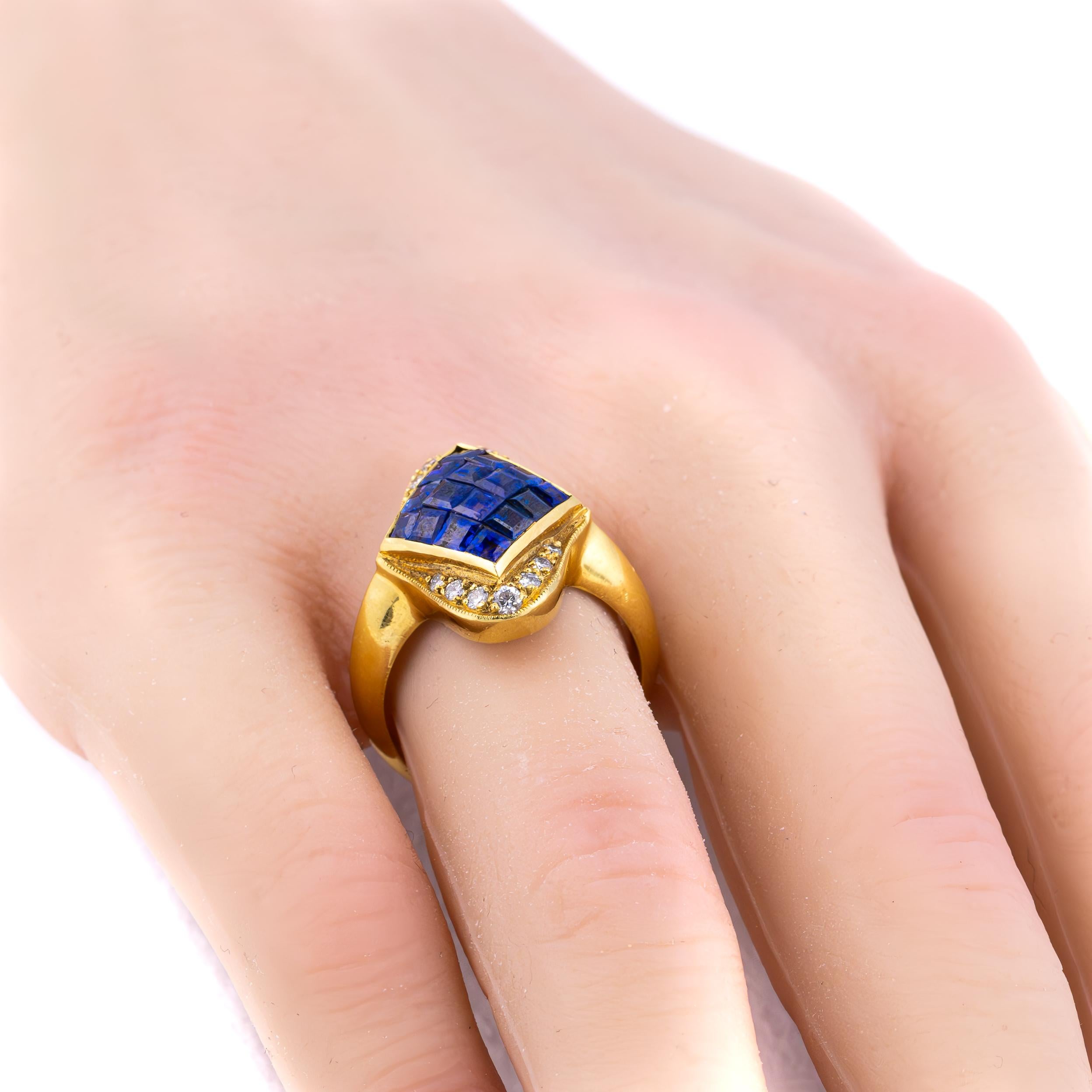 Retro Vintage Invisible Set Sapphire and Diamond Gold Ring For Sale