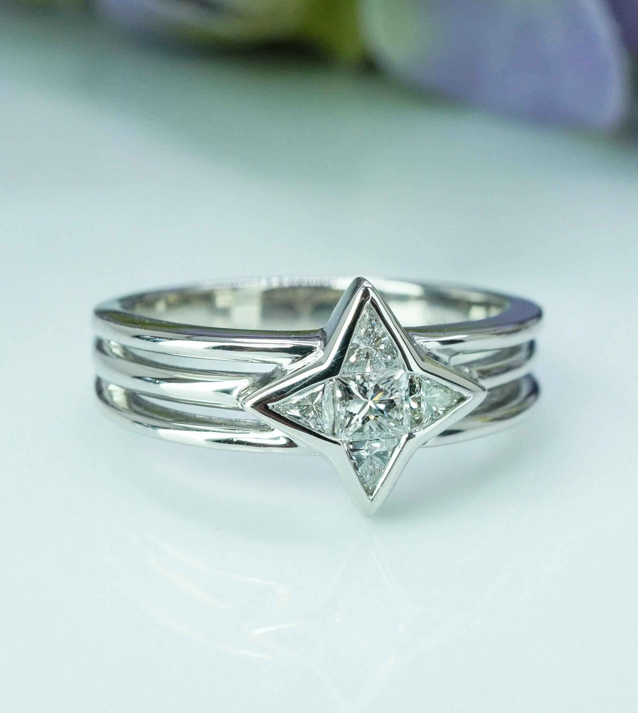 Vintage Princess Trillion Diamond Illusion Set Ring Band Platinum Star Estate For Sale 1