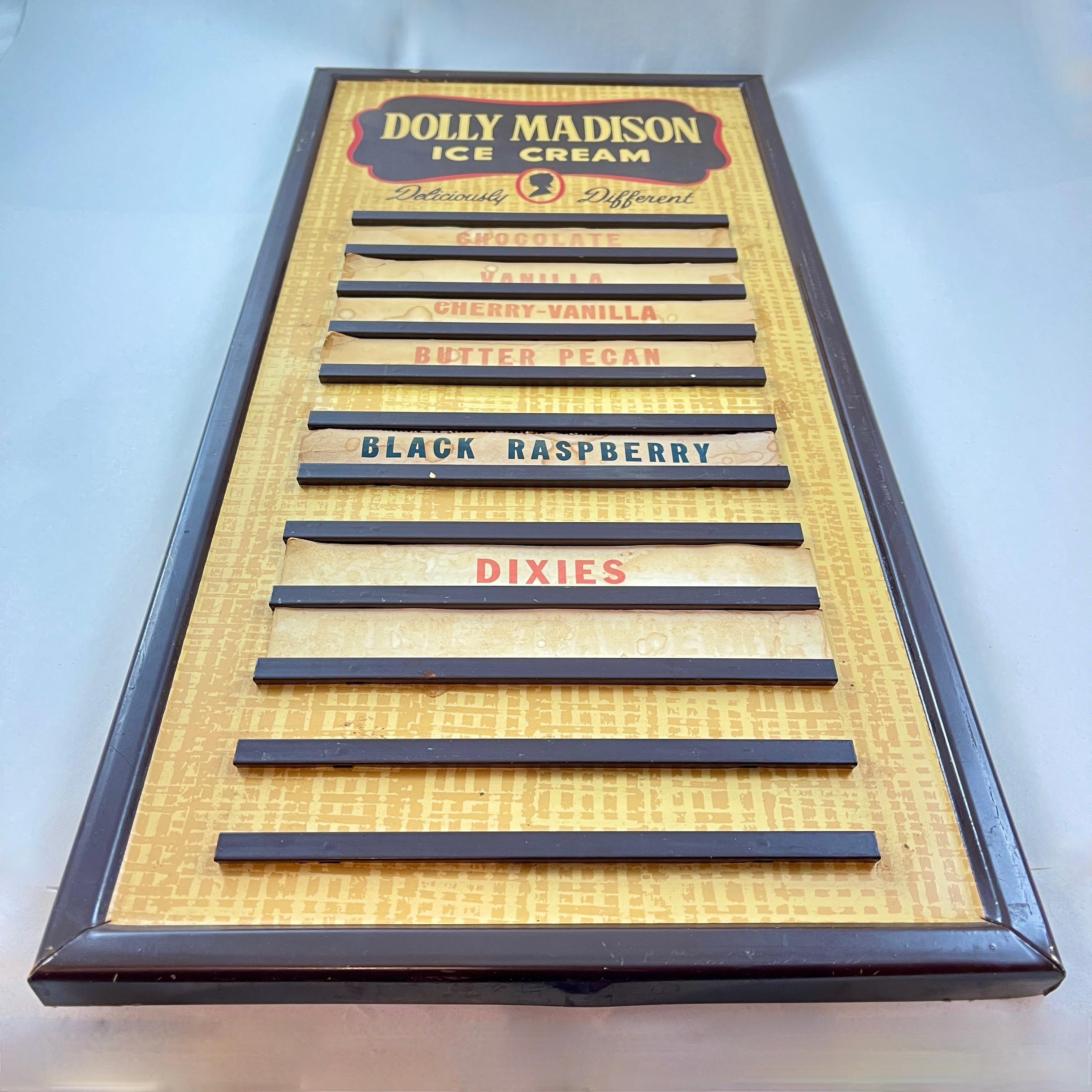 Tablero de sabores de helados Dolly Madison de estaño impreso vintage Metal en venta