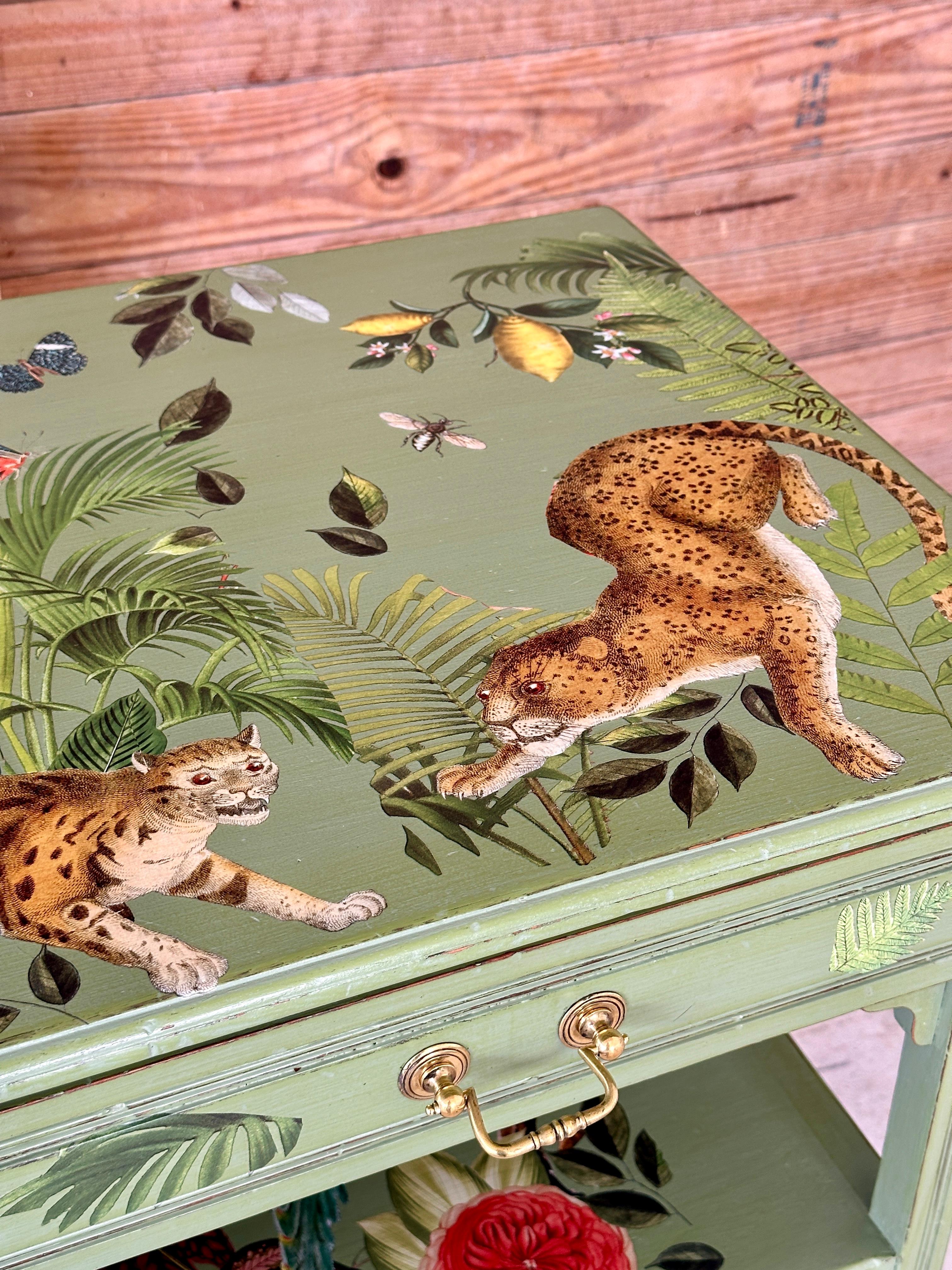 Vintage Provincial Coastal Tropical Hand Painted Decoupage Sideboard 10