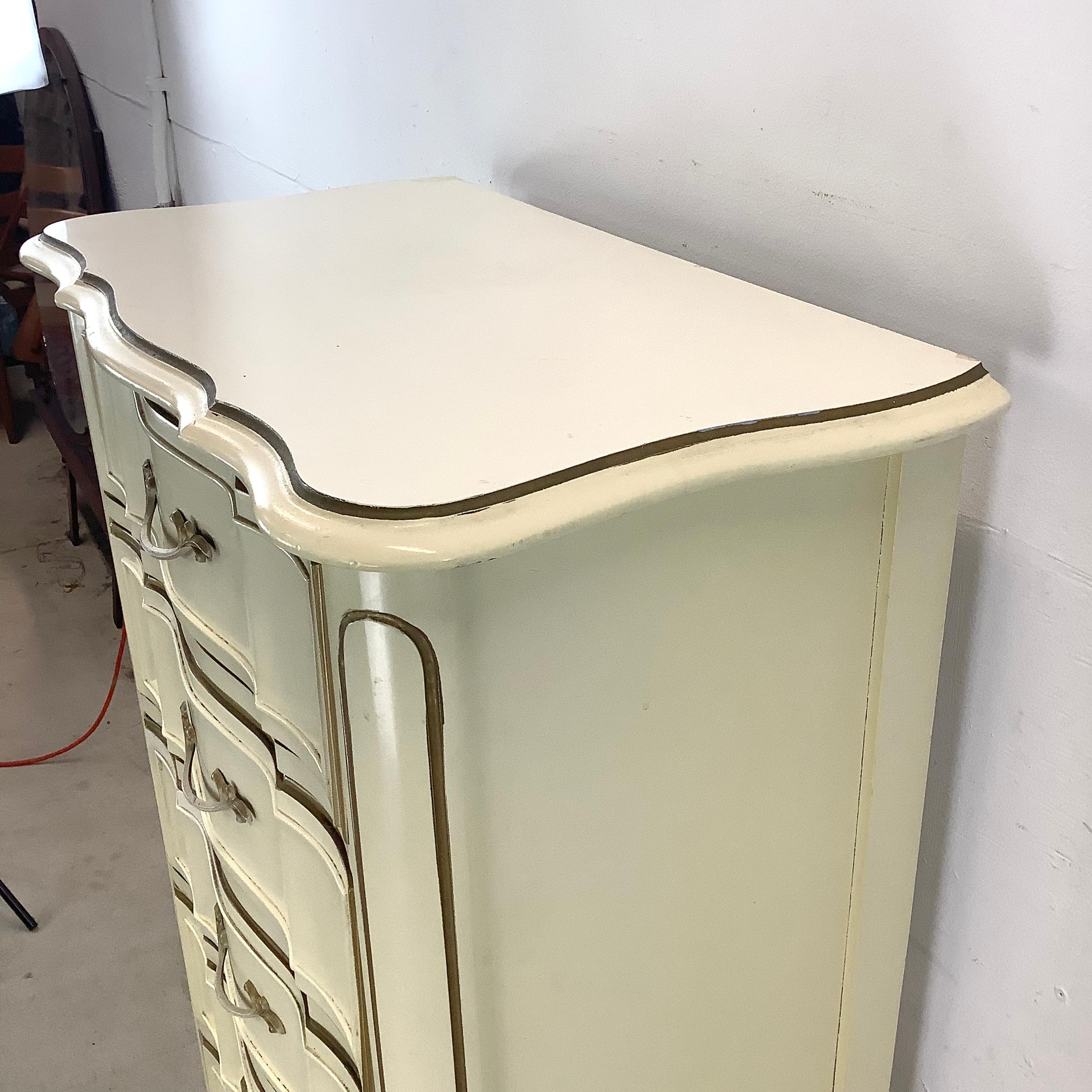 Cassettiera provinciale vintage a sei cassetti per lingerie in vendita 5