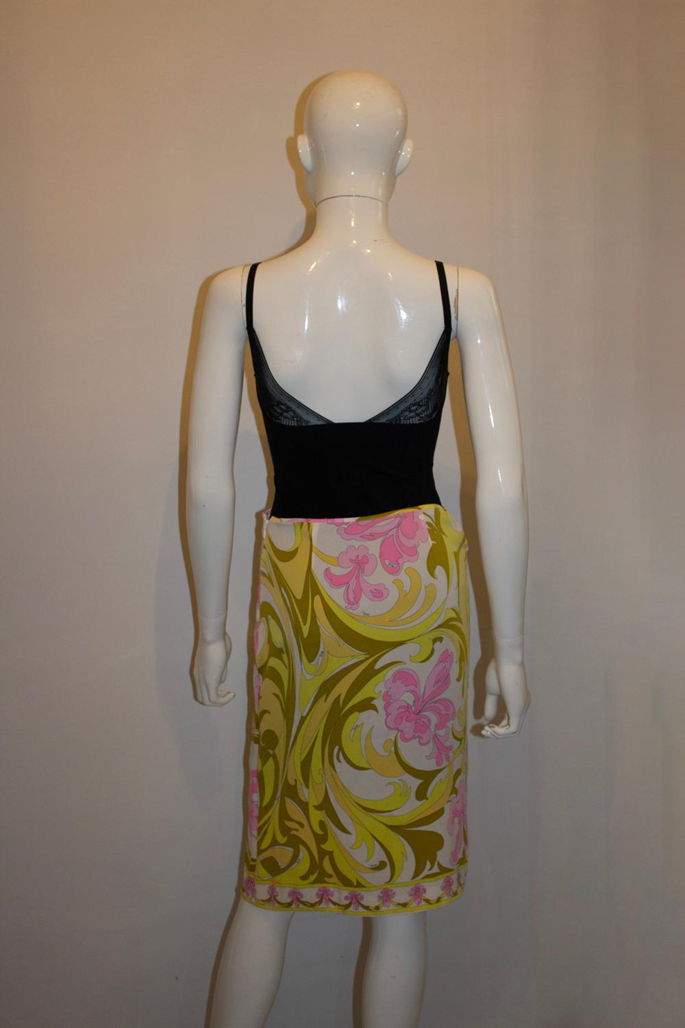 Jupe en soie Pucci Vintage Bon état - En vente à London, GB