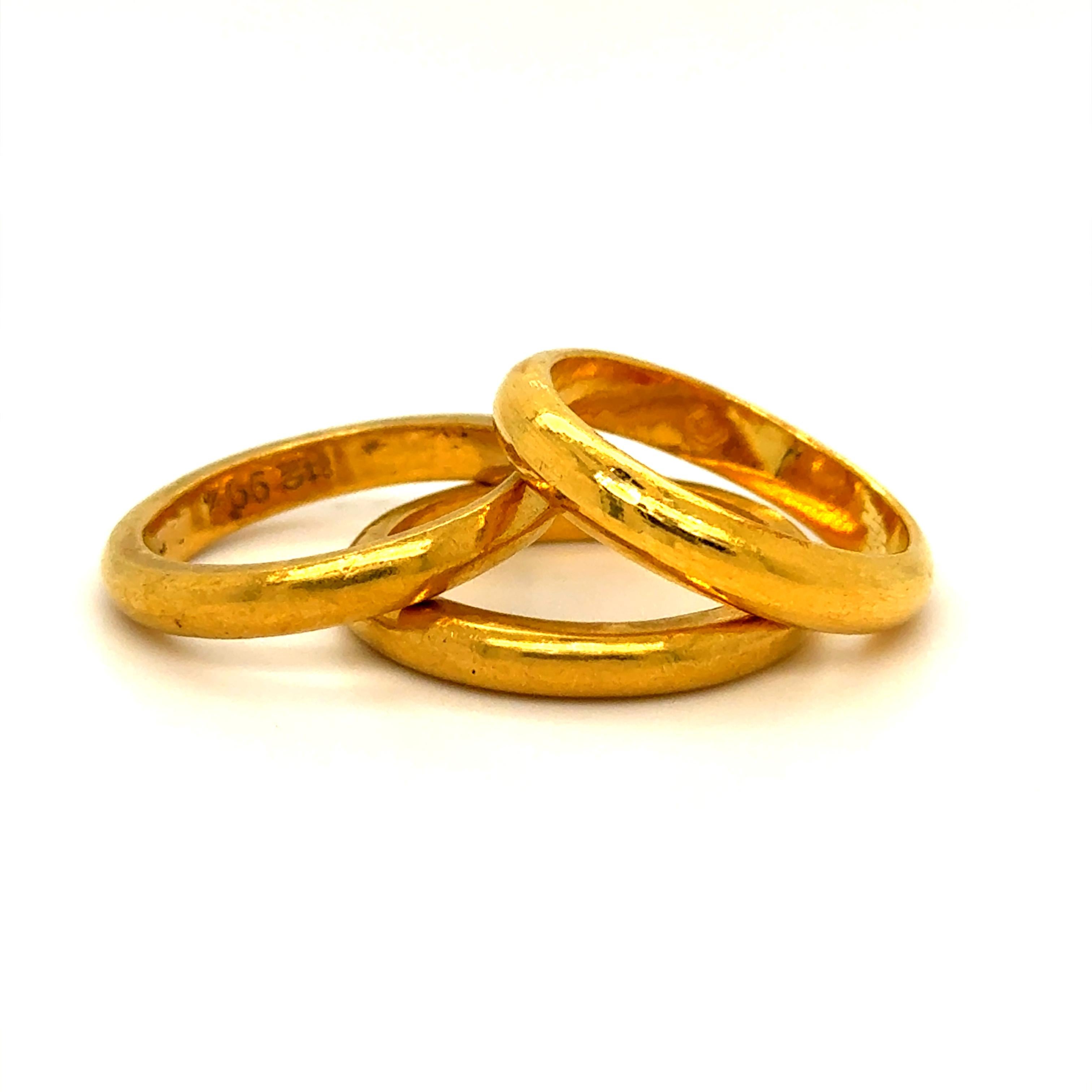 Women's or Men's Vintage Pure Gold 24K Yellow Gold Plain Ring. For Sale