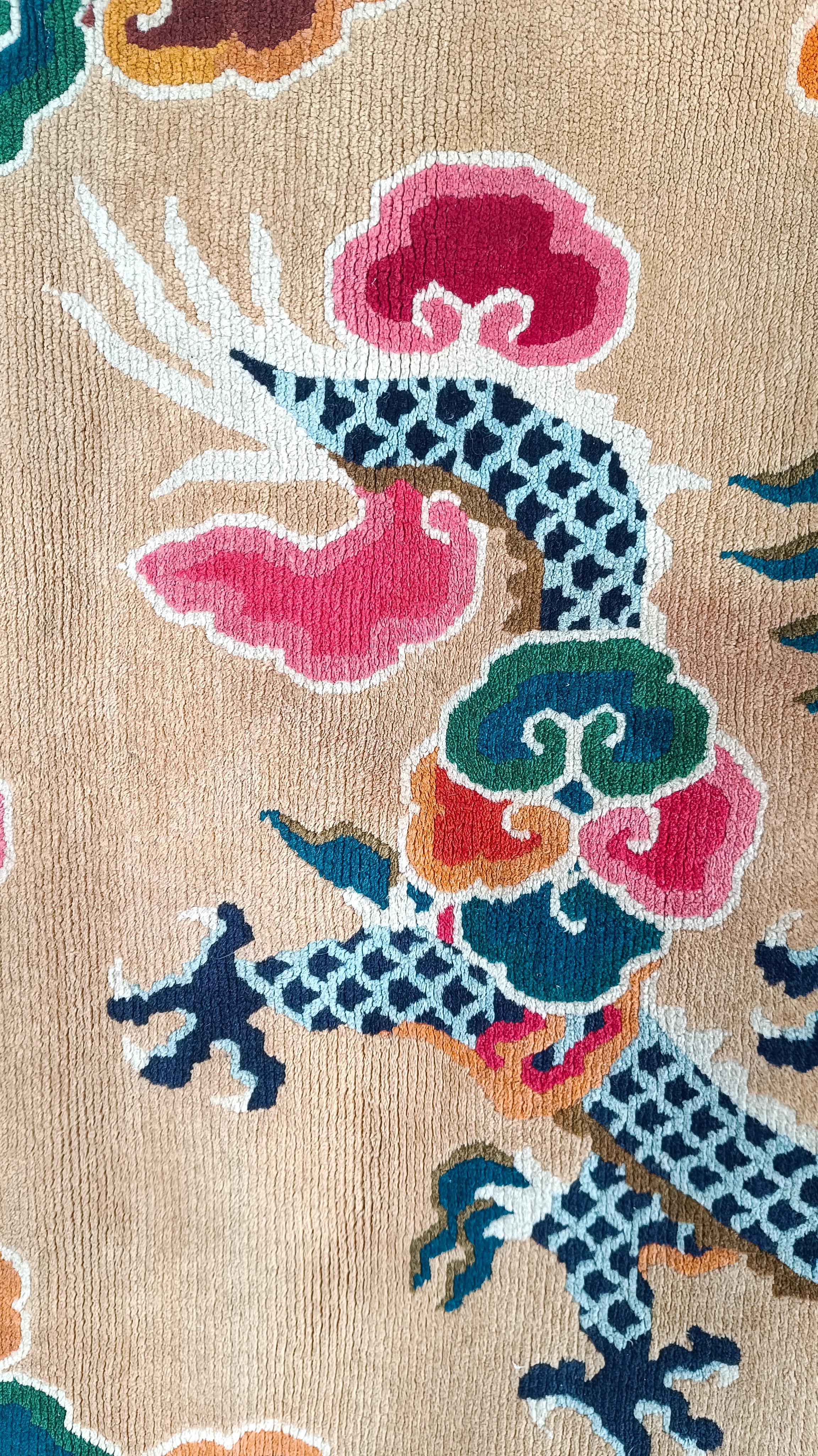 Vintage Pure Wool Runner Rug With Blue China Dragons For Sale 7
