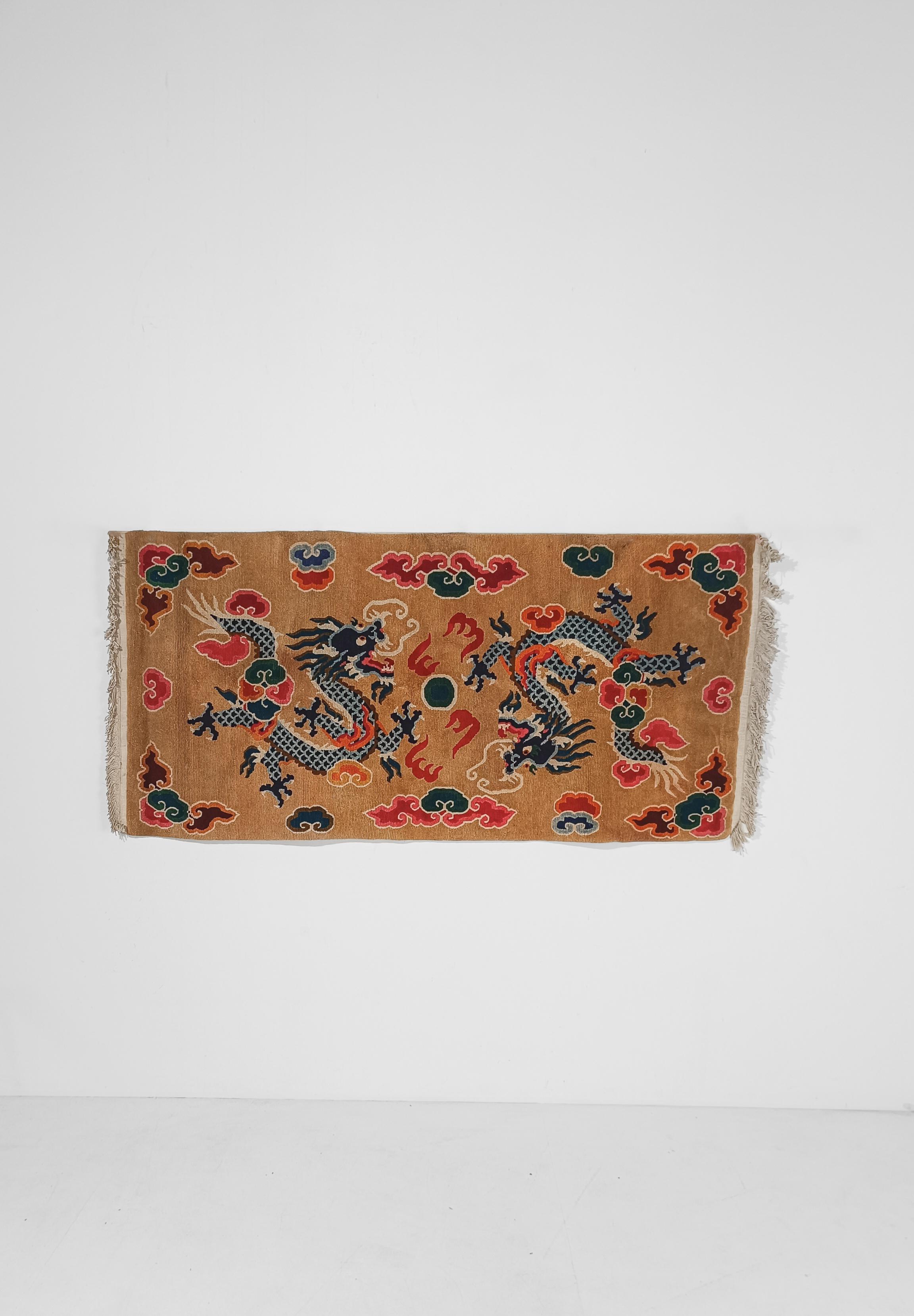 Vintage Pure Wool Runner Rug With Blue China Dragons For Sale 9