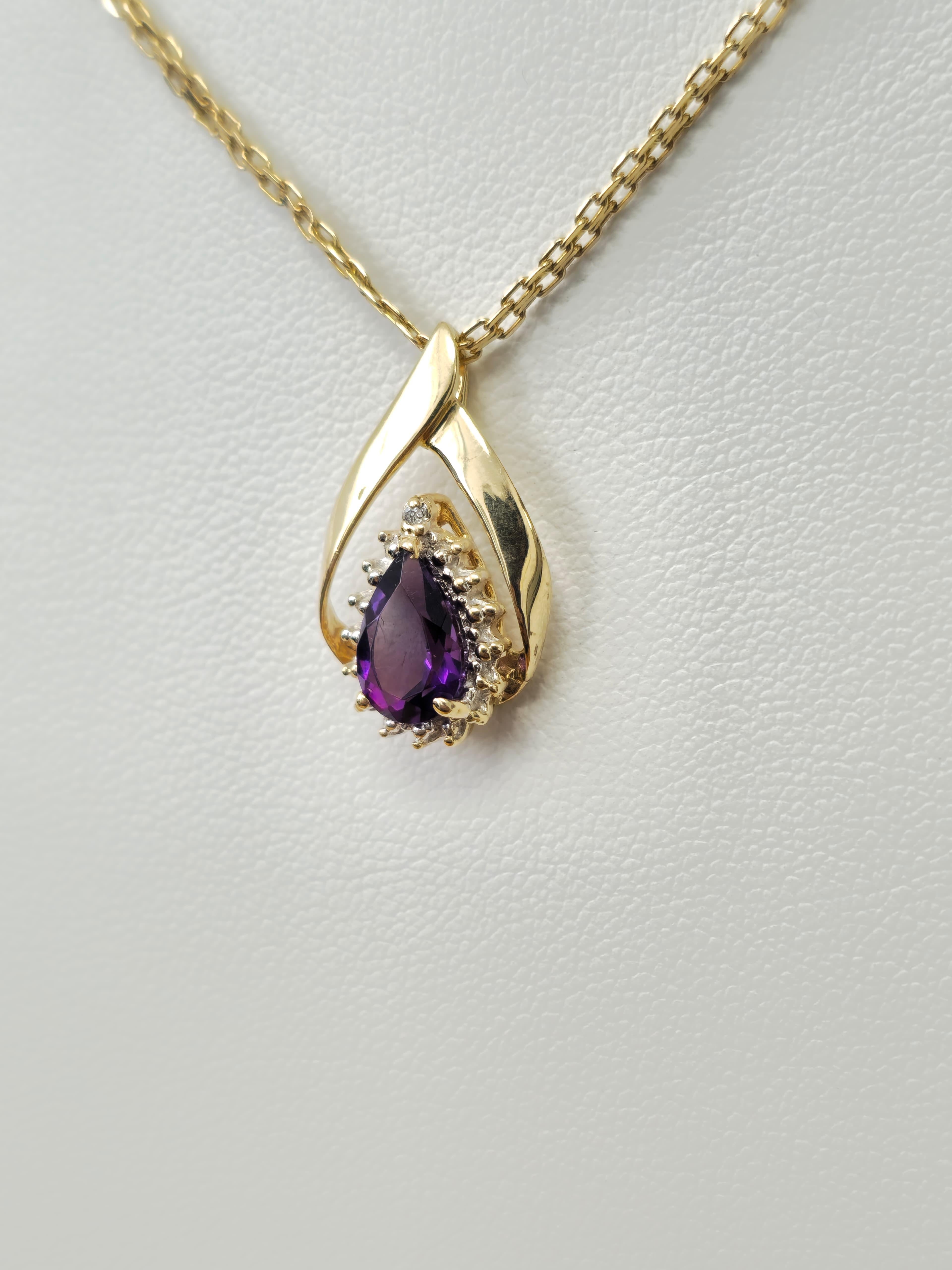 Taille poire Pendentif vintage en améthyste violette et diamant en forme de poire en vente