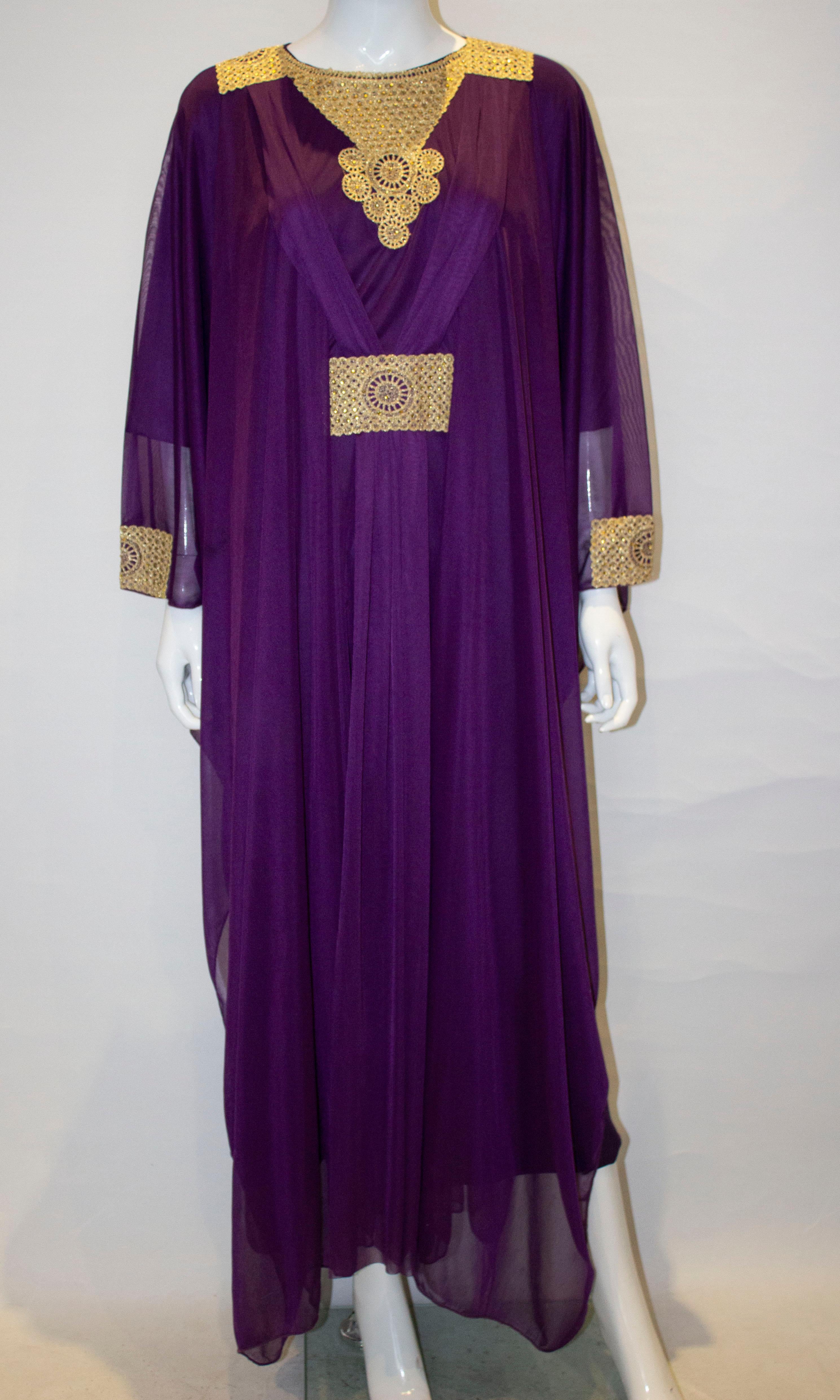 Vintage Purple and Gold Kaftan In Good Condition In London, GB
