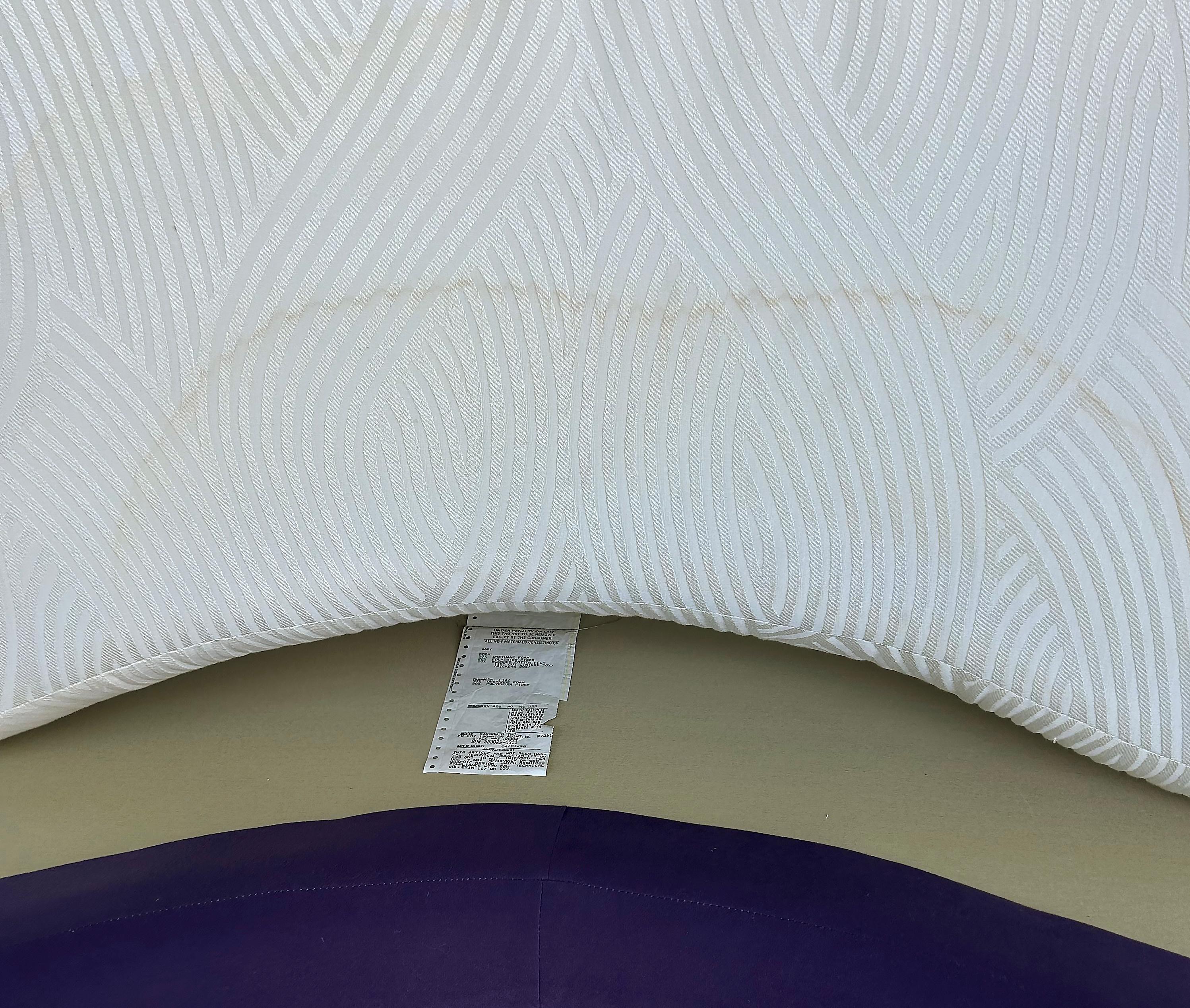 Vintage Purple and Off-White Cloud Sofas after Pearsall, Per Item en vente 9
