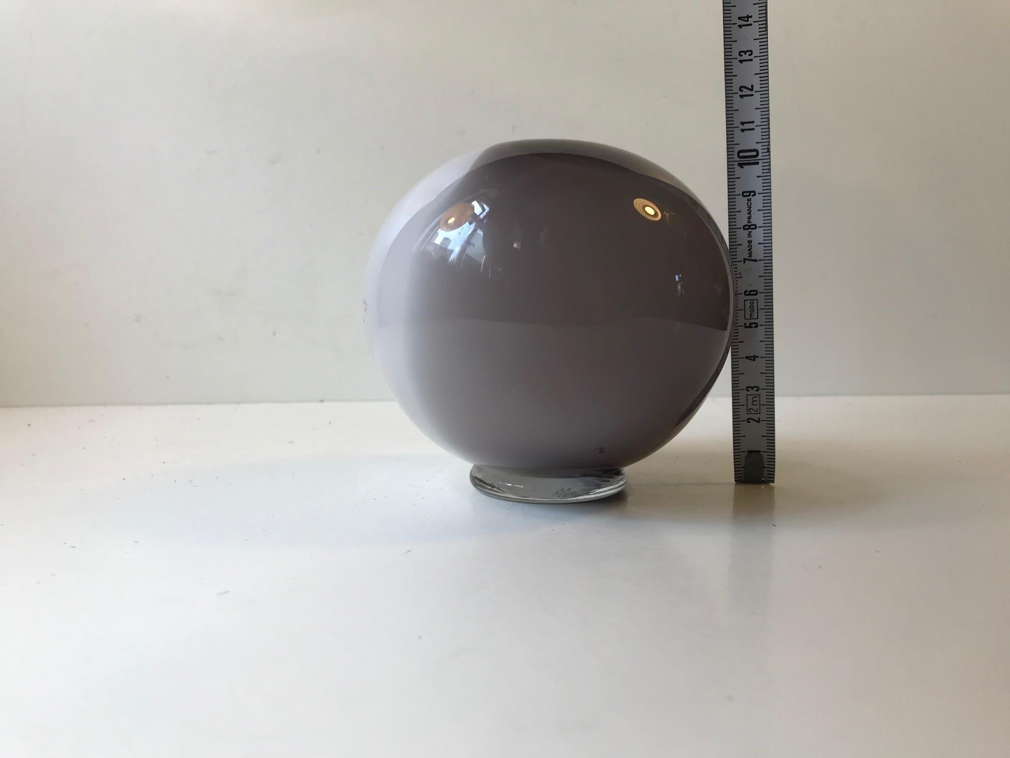 Vintage Purple and White Ball Vase from Holmegaard, 1984 In Good Condition In Esbjerg, DK