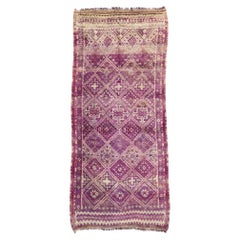 Lila Beni MGuild Marokkanischer Vintage-Teppich im Stammesstil, Berber Marokkanischer Teppich
