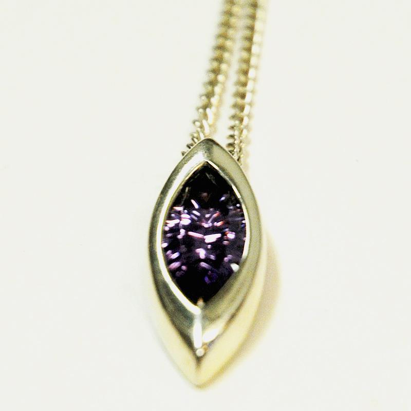 Vintage Purple Brilliant Cut Stone Silver Necklace, 1960s, Sweden In Good Condition In Stockholm, SE