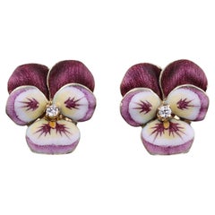 Orecchini a forma di viola smaltato d
epoca in oro 14k