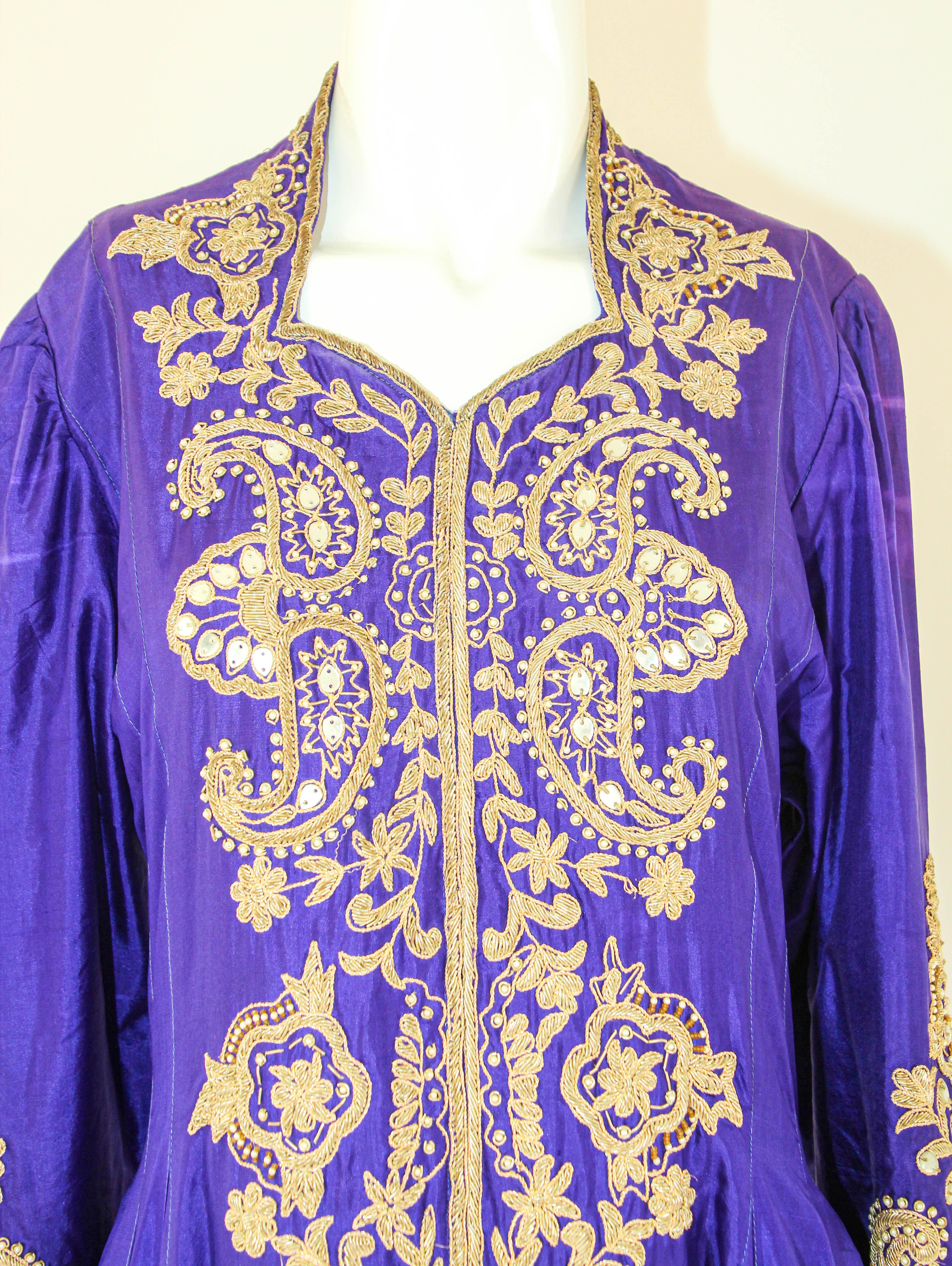 Women's or Men's Vintage Purple Silk Embroidered Maxi Dress Anarkali Kashmir Maxi Dress India For Sale