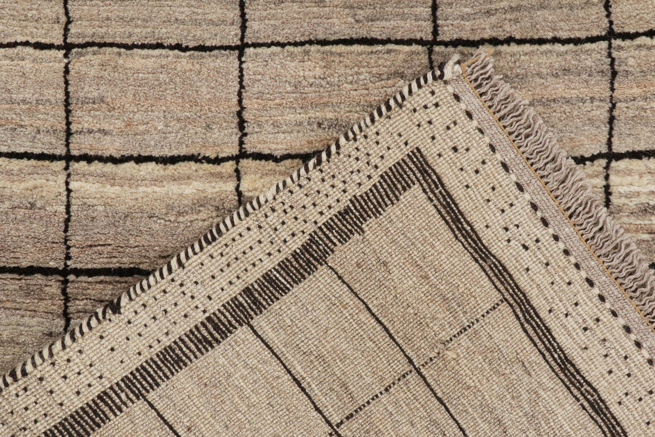 Wool Vintage Qashqai Persian Gabbeh Rug in Beige-Brown Grid Pattern