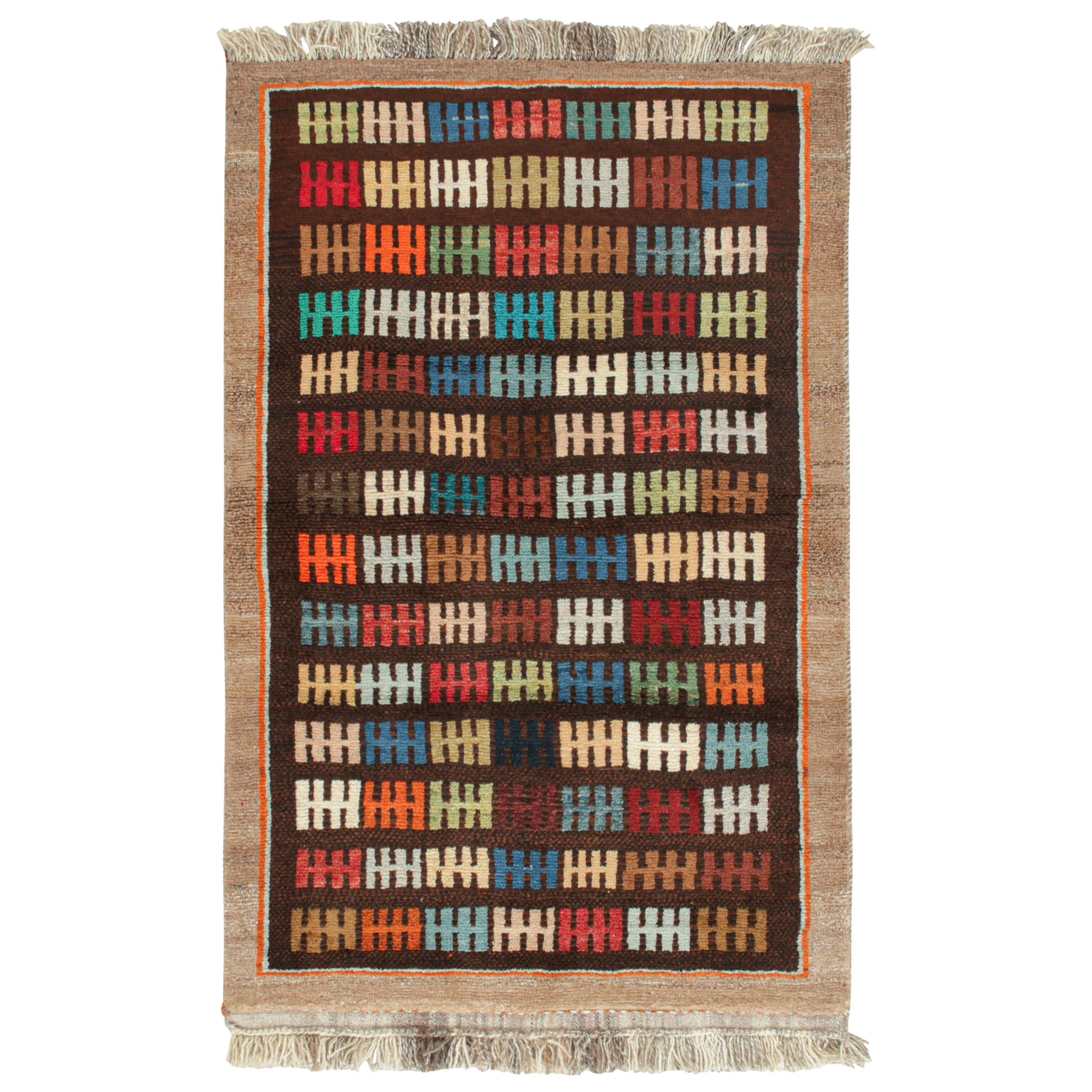 Vintage Qashqai Persian Gabbeh Rug with Vibrant Geometric Pattern For Sale