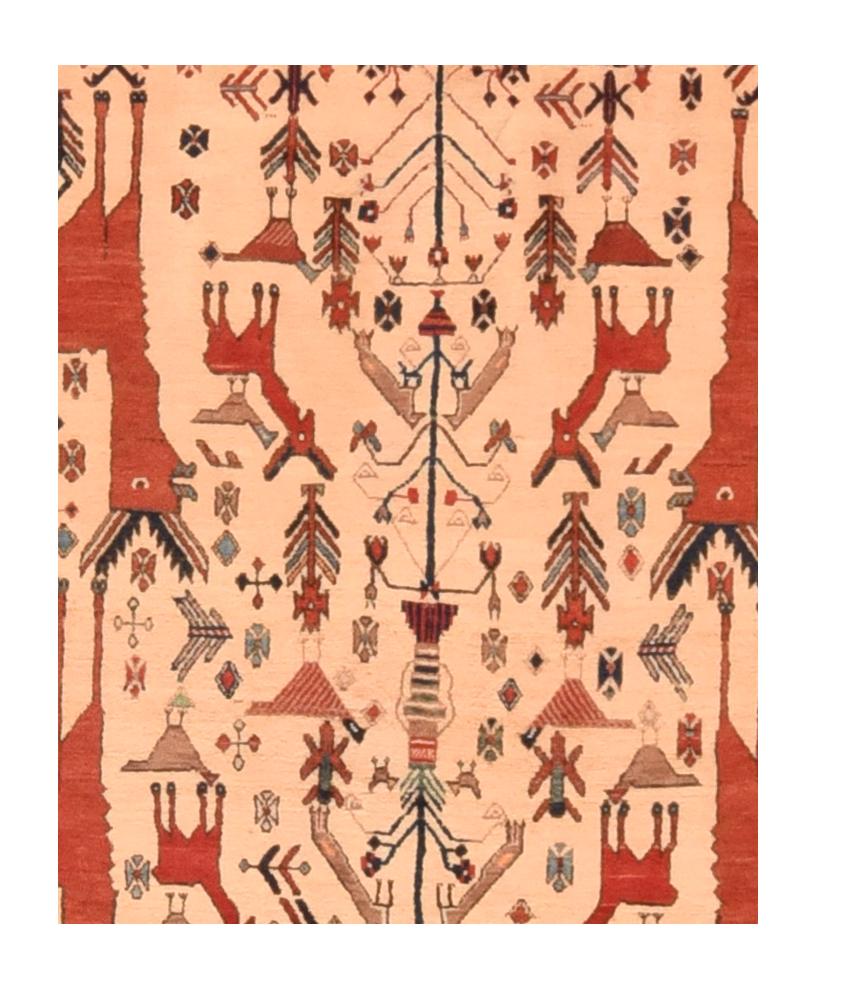 Vintage Qashqai Rug In Good Condition For Sale In New York, NY
