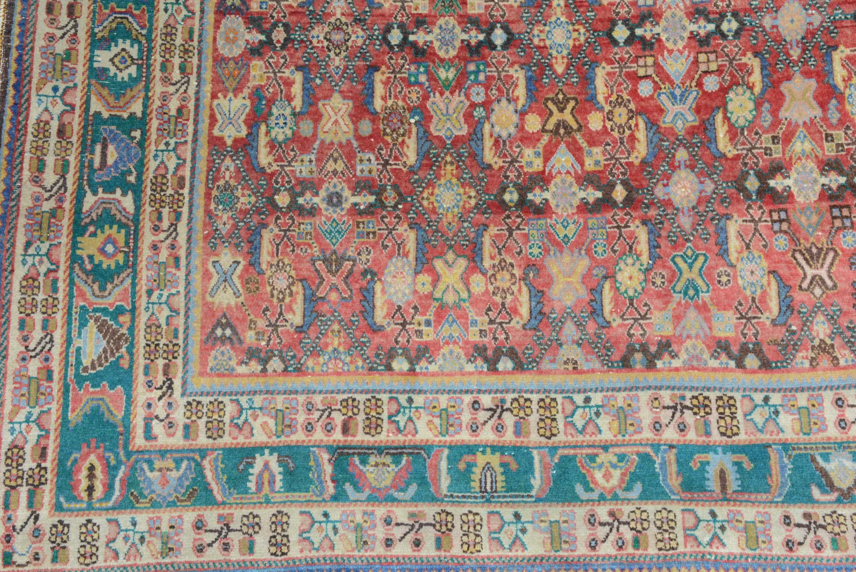 Qashqai Shiraz-Teppich im Vintage-Stil im Zustand „Gut“ im Angebot in Closter, NJ