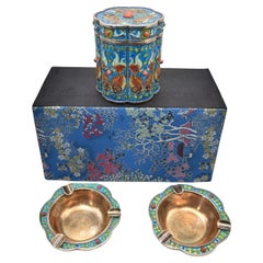 Pitillera china vintage Qing de plata de ley y esmalte, dos ceniceros