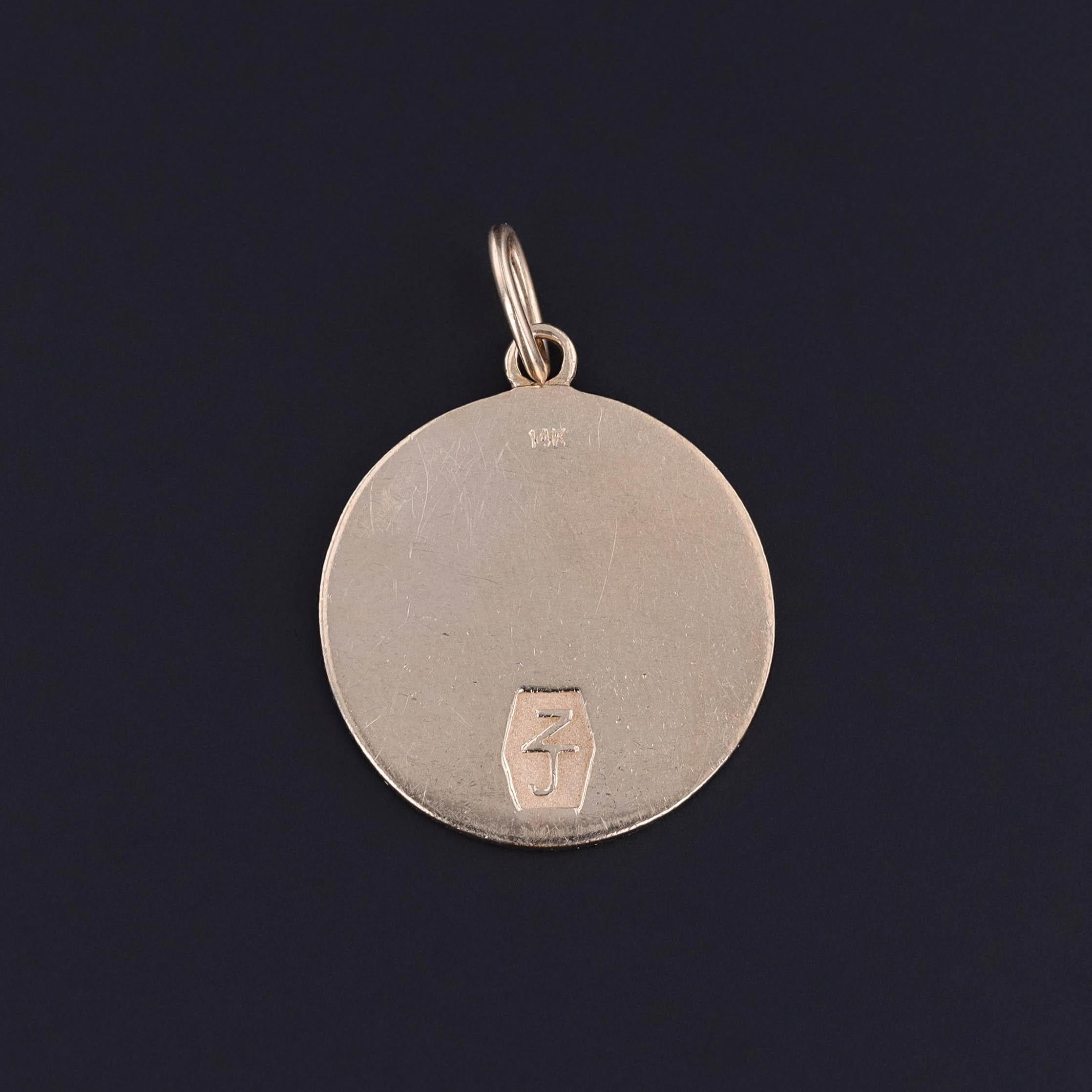 Contemporary Vintage Qu' Hier Que Demain Pendant of 14k Gold For Sale