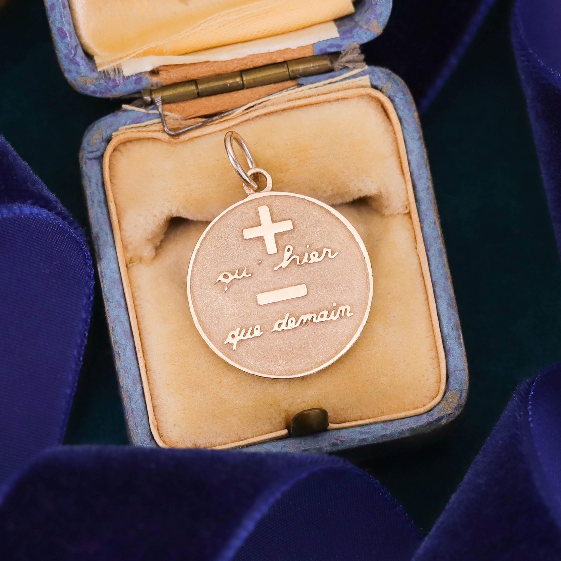 Vintage Qu' Hier Que Demain Pendant of 14k Gold For Sale 2