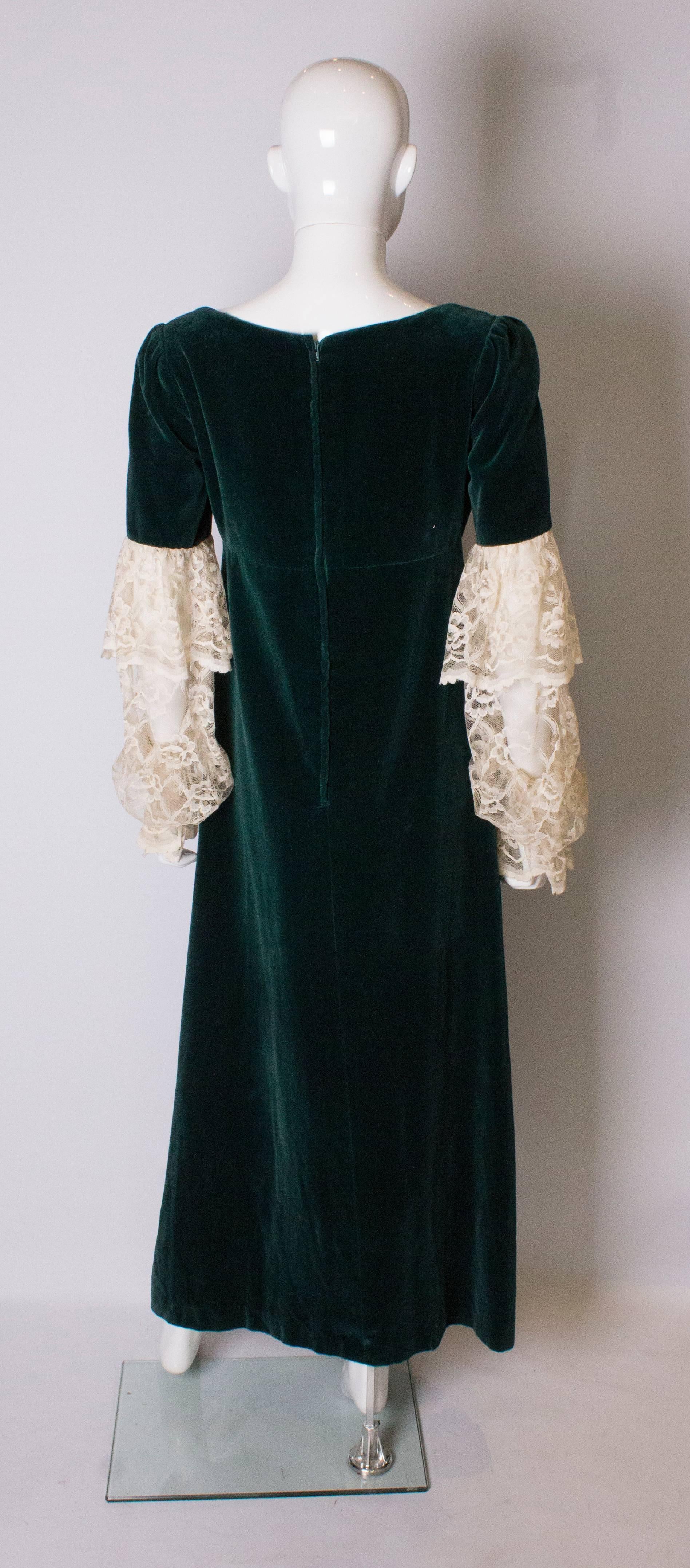 Women's Quad Vintage green velvet Gown