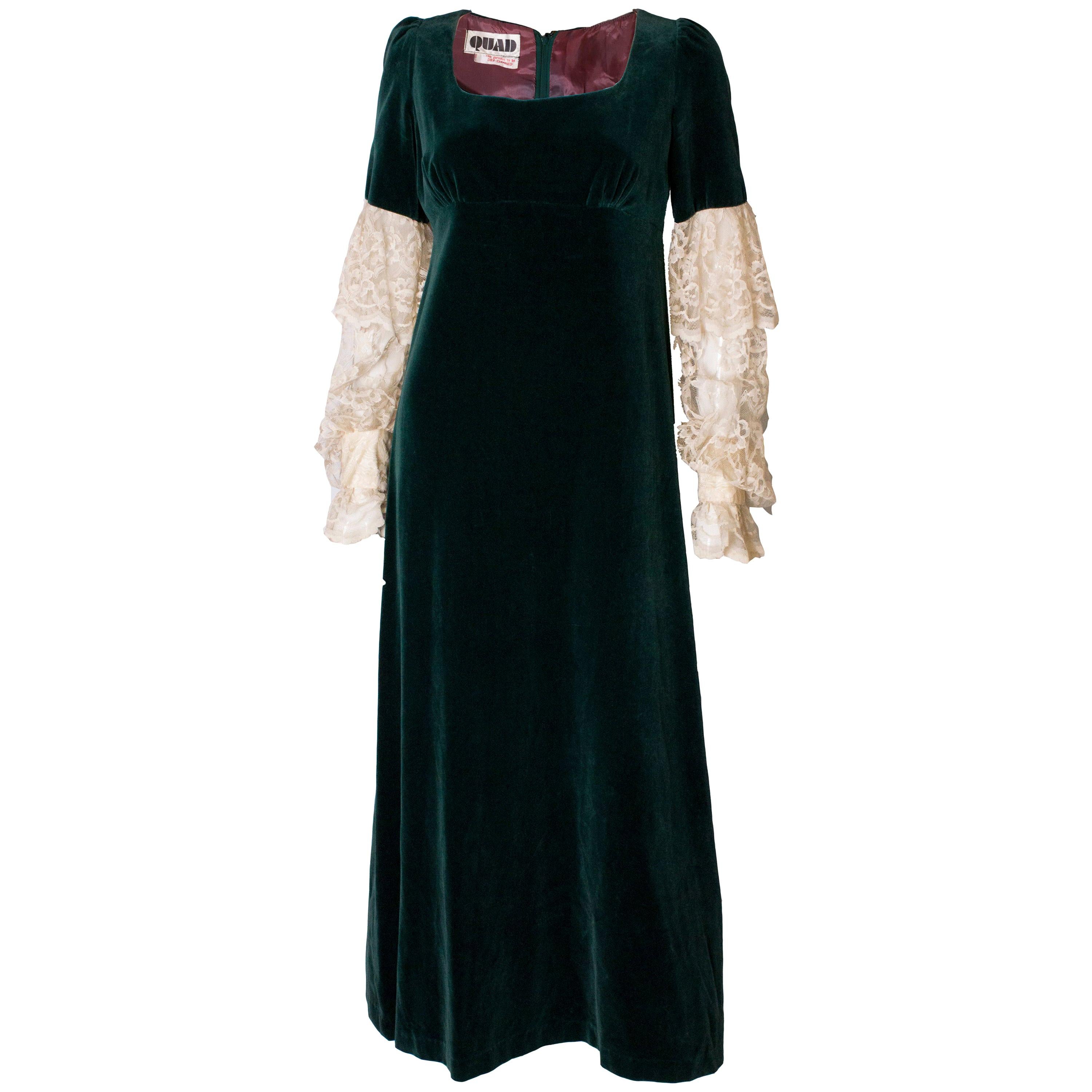 Vintage Quad Green Velvet Gown For Sale