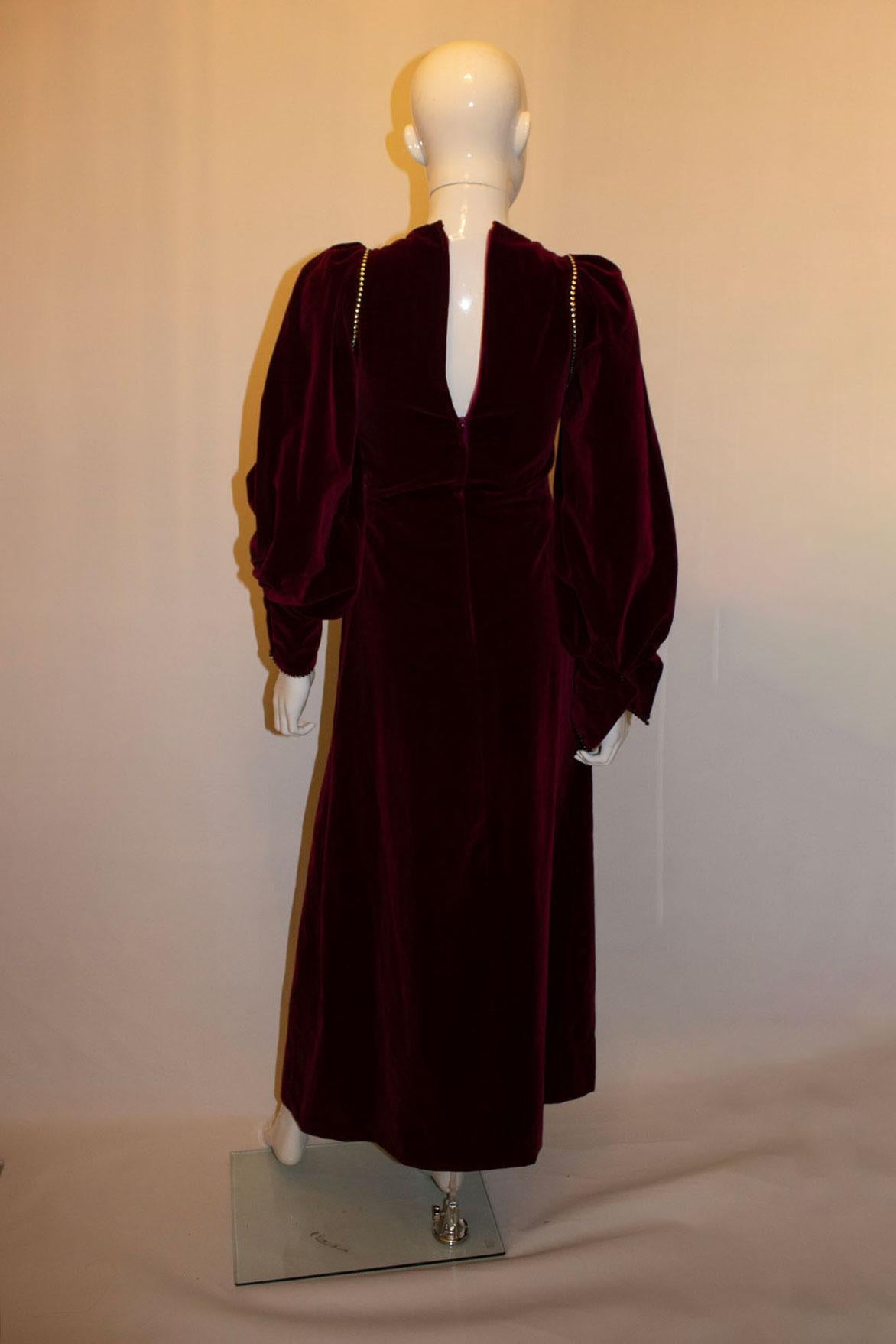 Vintage Quad Velvet Gown with Statement Sleaves For Sale 1