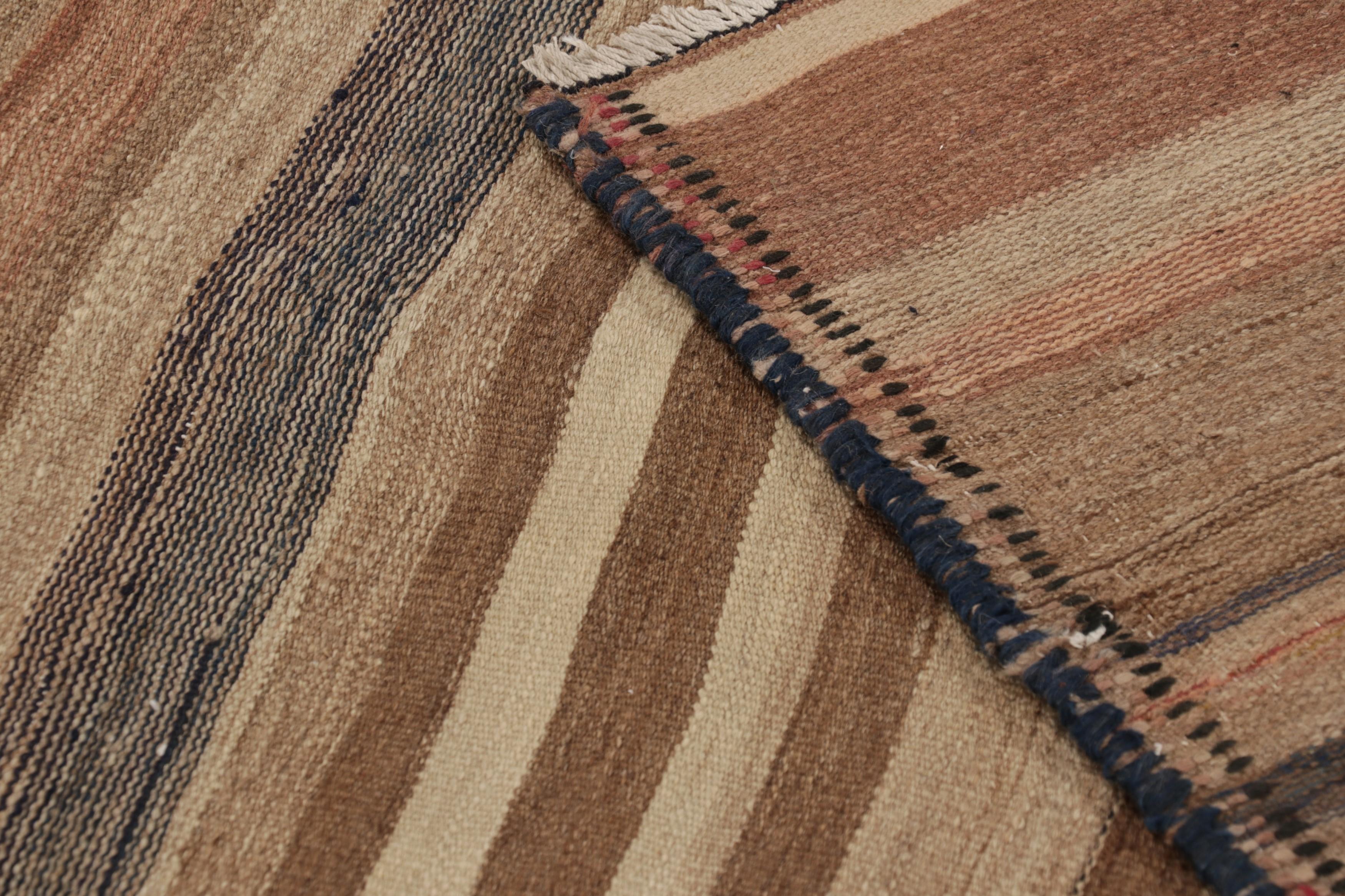 Vintage Quchan Persian Kilim Rug, Polychromatic Stripes - Rug & Kilim For Sale 1