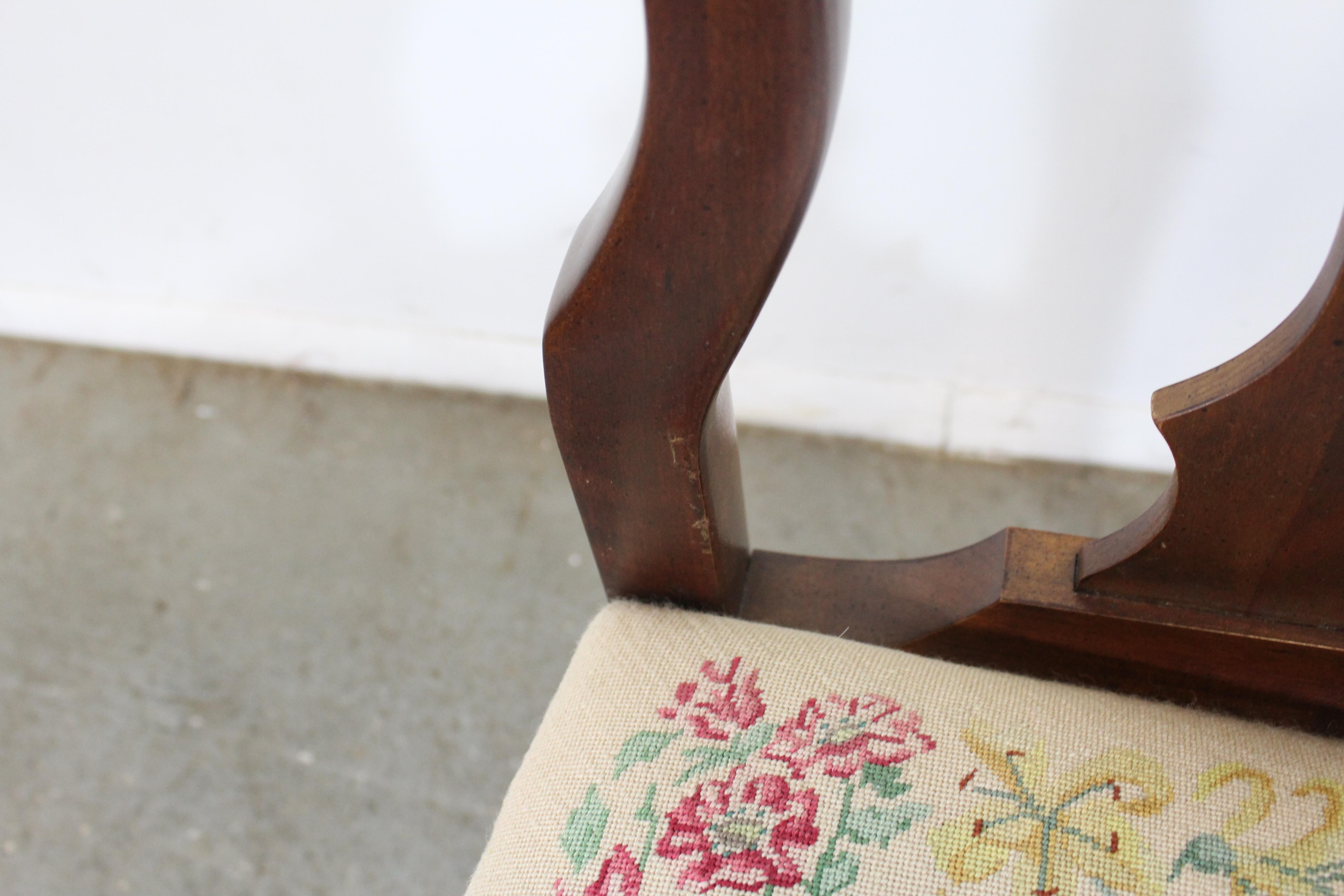 Vintage Queen Anne Cherry Floral Side Dining Chair In Good Condition In Wilmington, DE