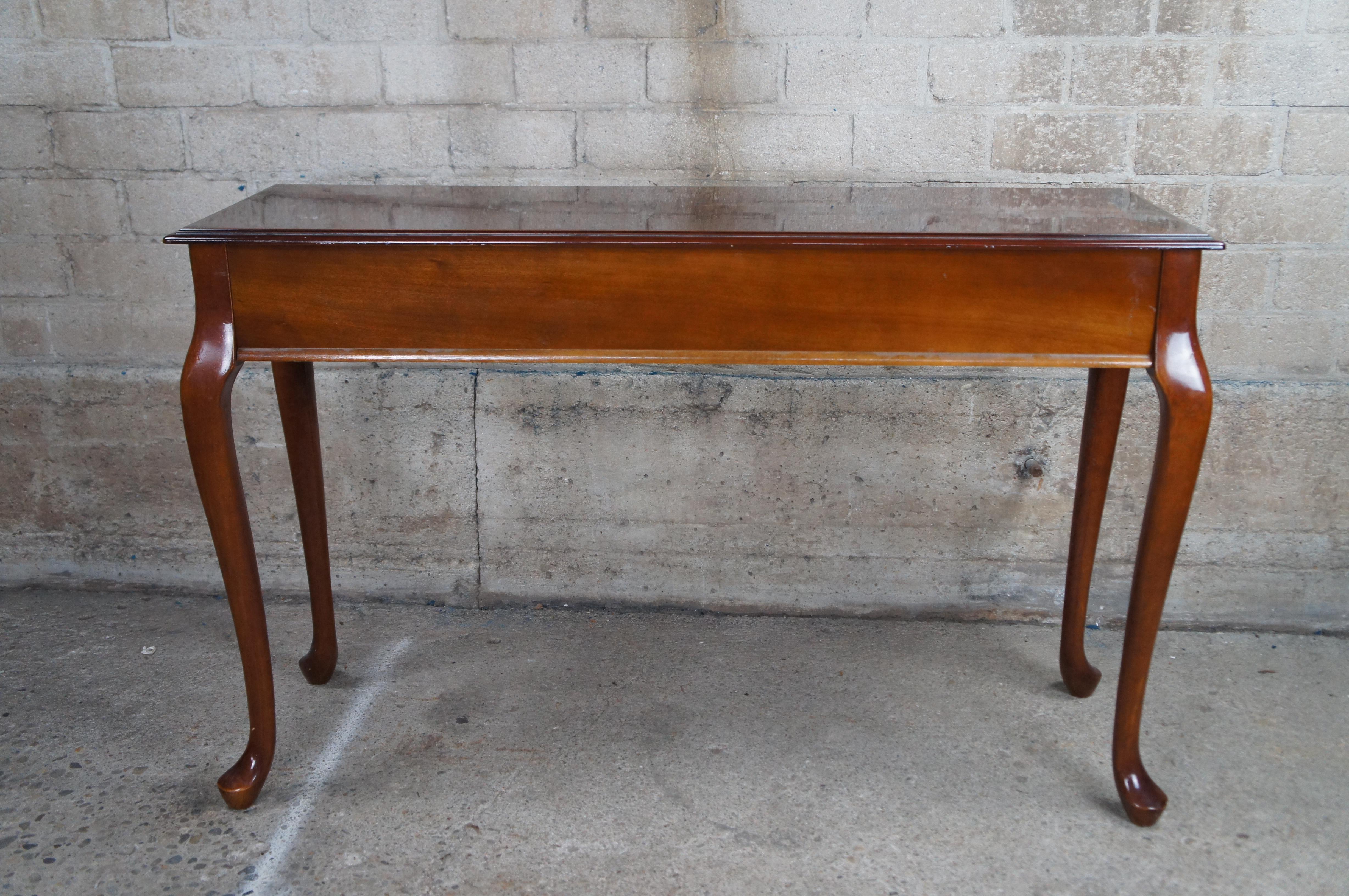 Vintage Queen Anne Cherry Rectangular Sideboard Buffet Sofa Console Table 48