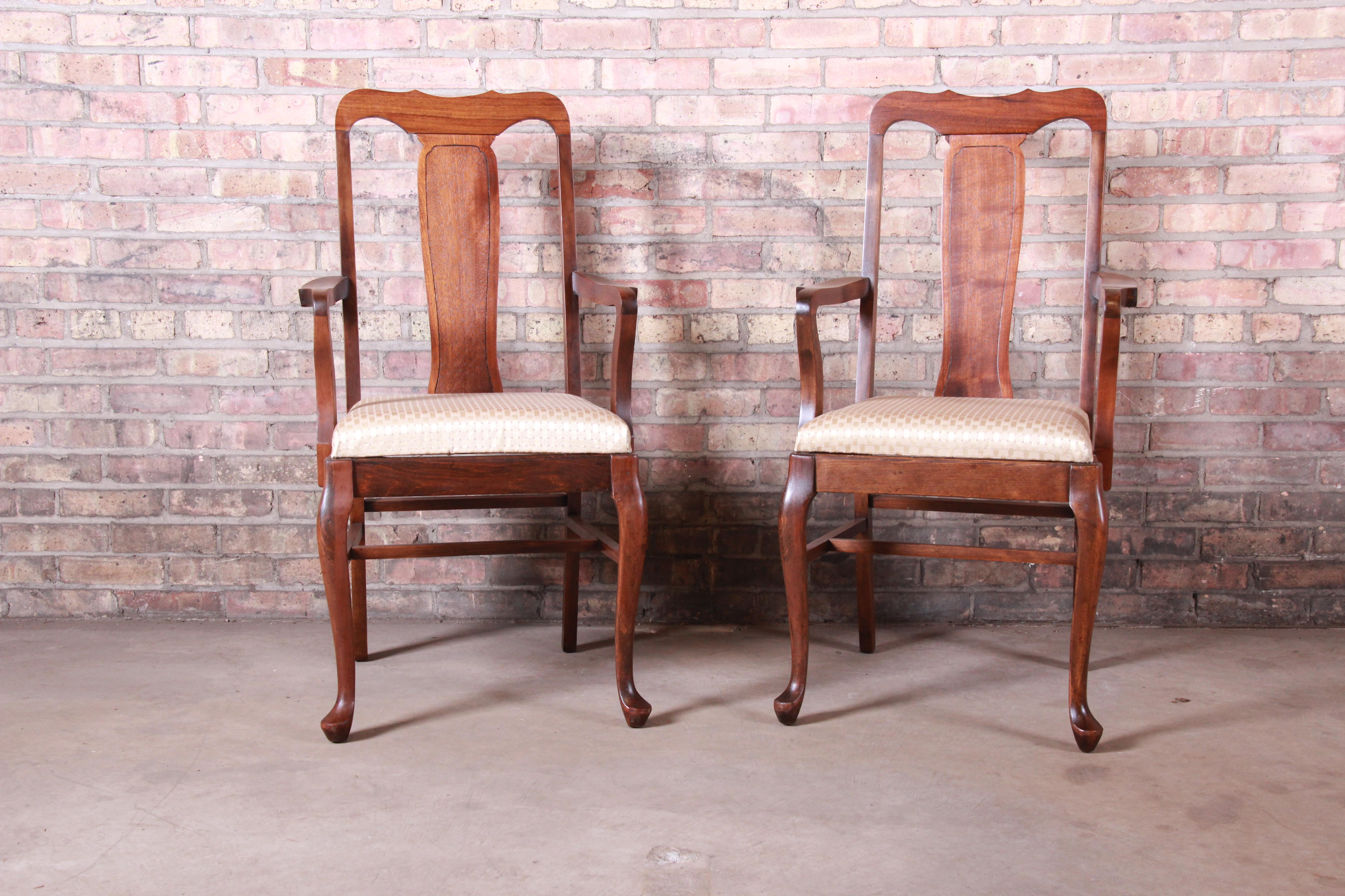 20th Century Vintage Queen Anne Mahogany Armchairs, Pair