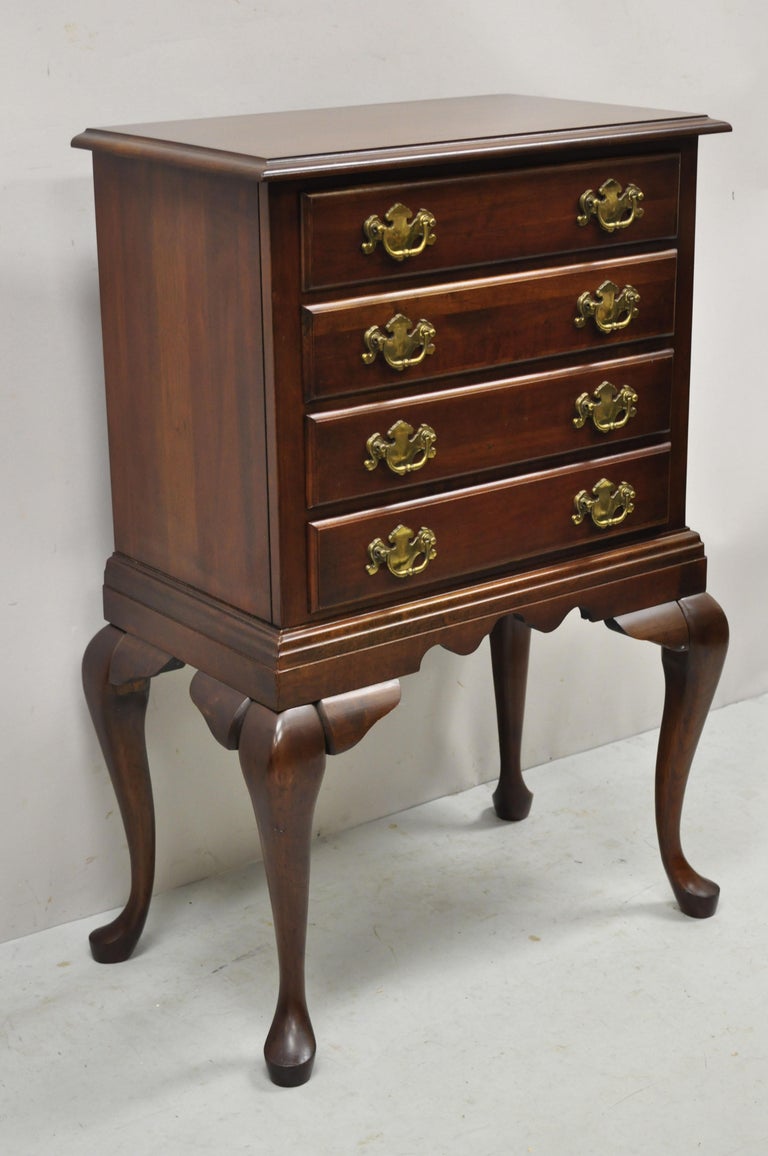 Vintage Queen Anne Style Cherry Wood 4 Drawer Silverware Flatware Chest