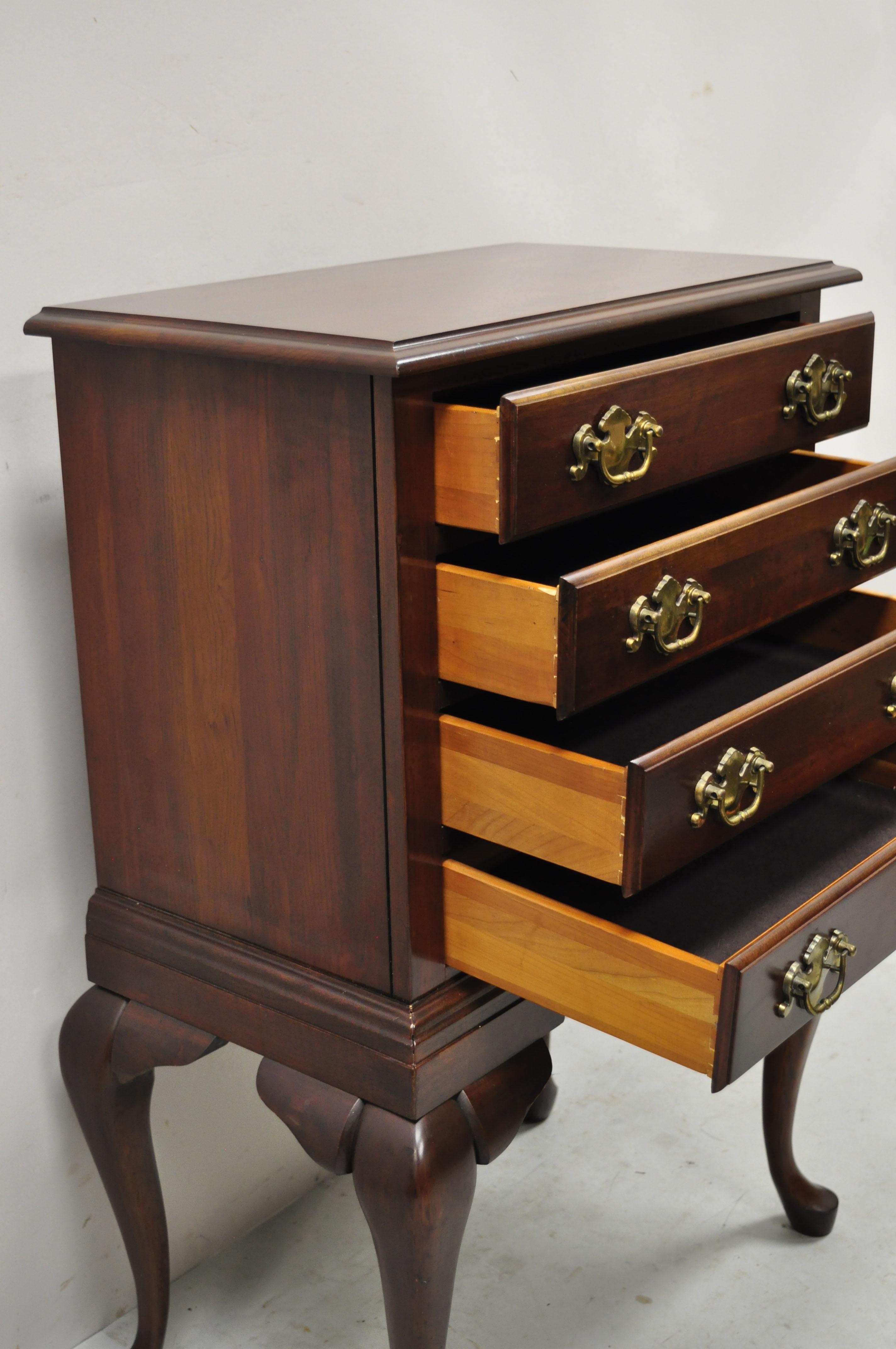 silverware chest of drawers