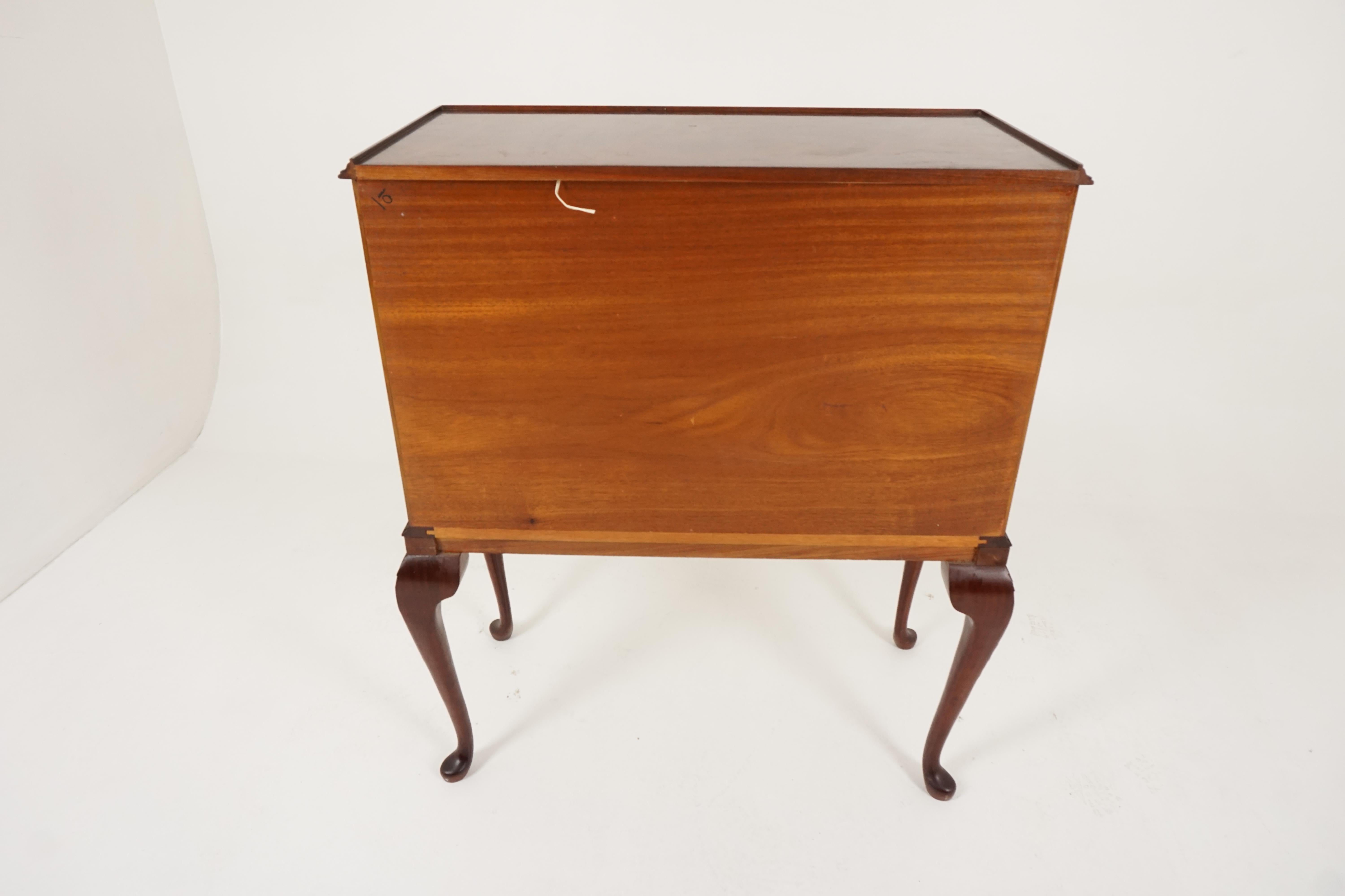 Vieille armoire à cocktails en acajou flammé de style Queen Anne:: Ecosse 1930:: B2241 3