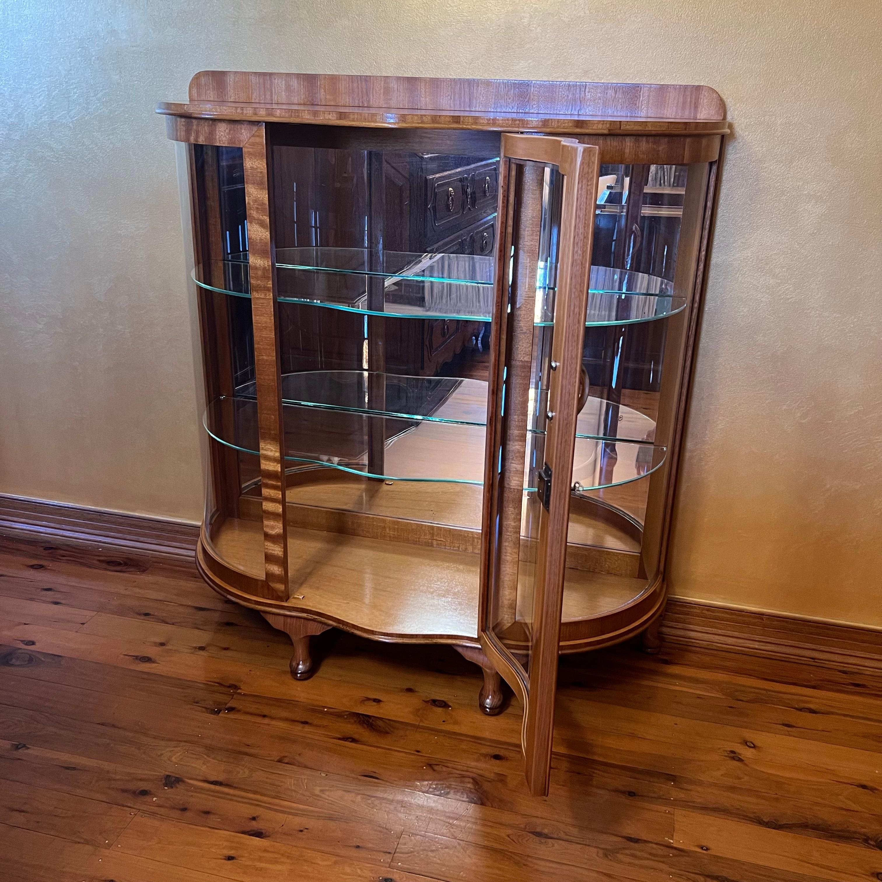 Vintage Queen Anne Stil Glas Vitrine (Holz)