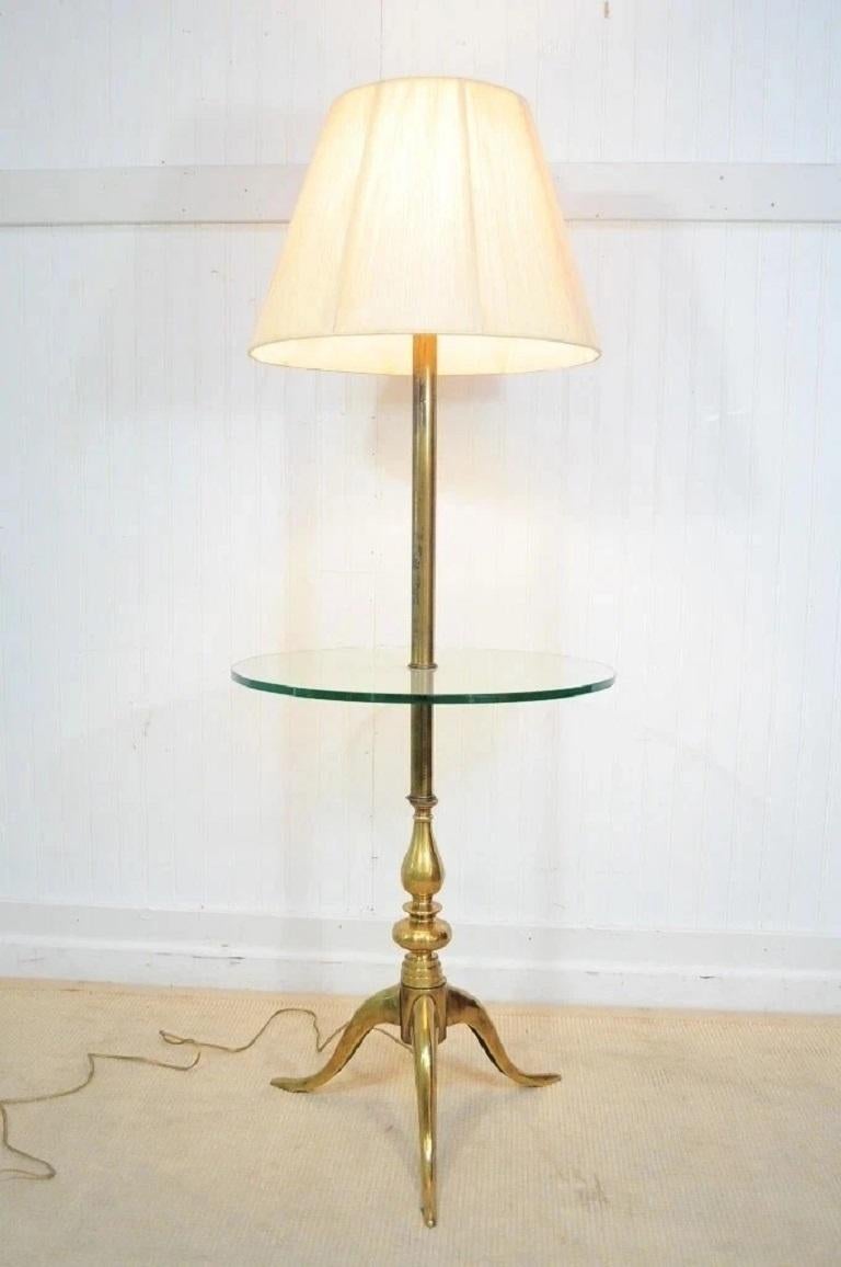 Vintage Queen Anne Style Solid Brass & Glass Occasional Floor Lamp Side Table with Shade. Item features a unique sculpted brass Queen Anne legs, round glass table top surface, and great traditional form. Circa Late 20th Century. Measurement: 54.75