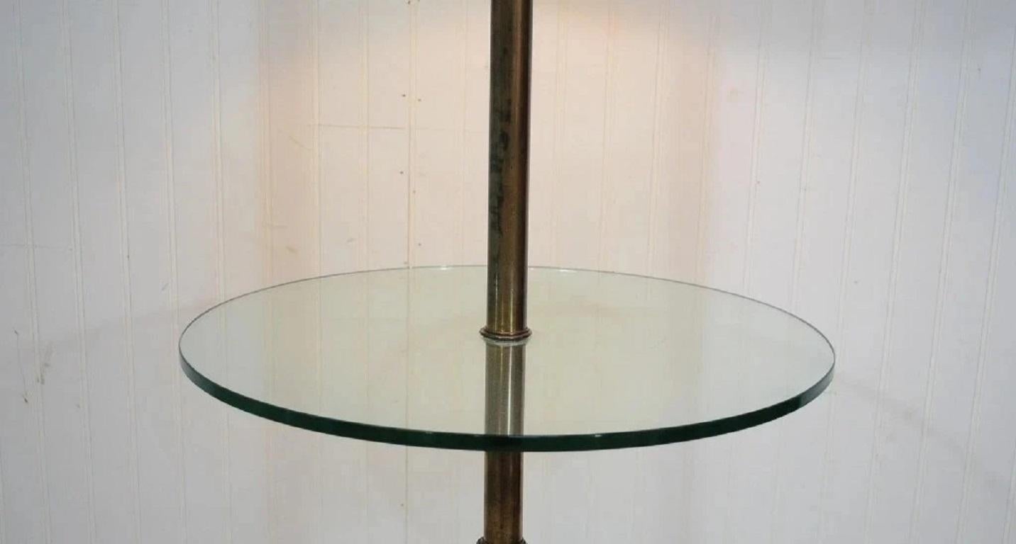 Vintage Queen Anne Style Solid Brass & Glass Occasional Floor Lamp Side Table In Good Condition For Sale In Philadelphia, PA
