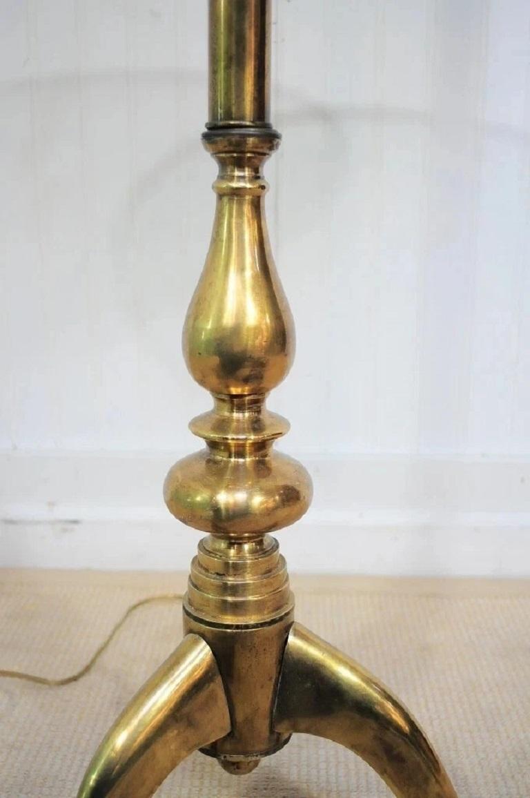 20th Century Vintage Queen Anne Style Solid Brass & Glass Occasional Floor Lamp Side Table For Sale
