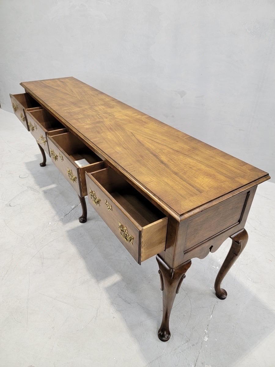 Vintage Queen Anne Style Walnut Console Table/Sideboard by Baker Furniture Co. For Sale 1