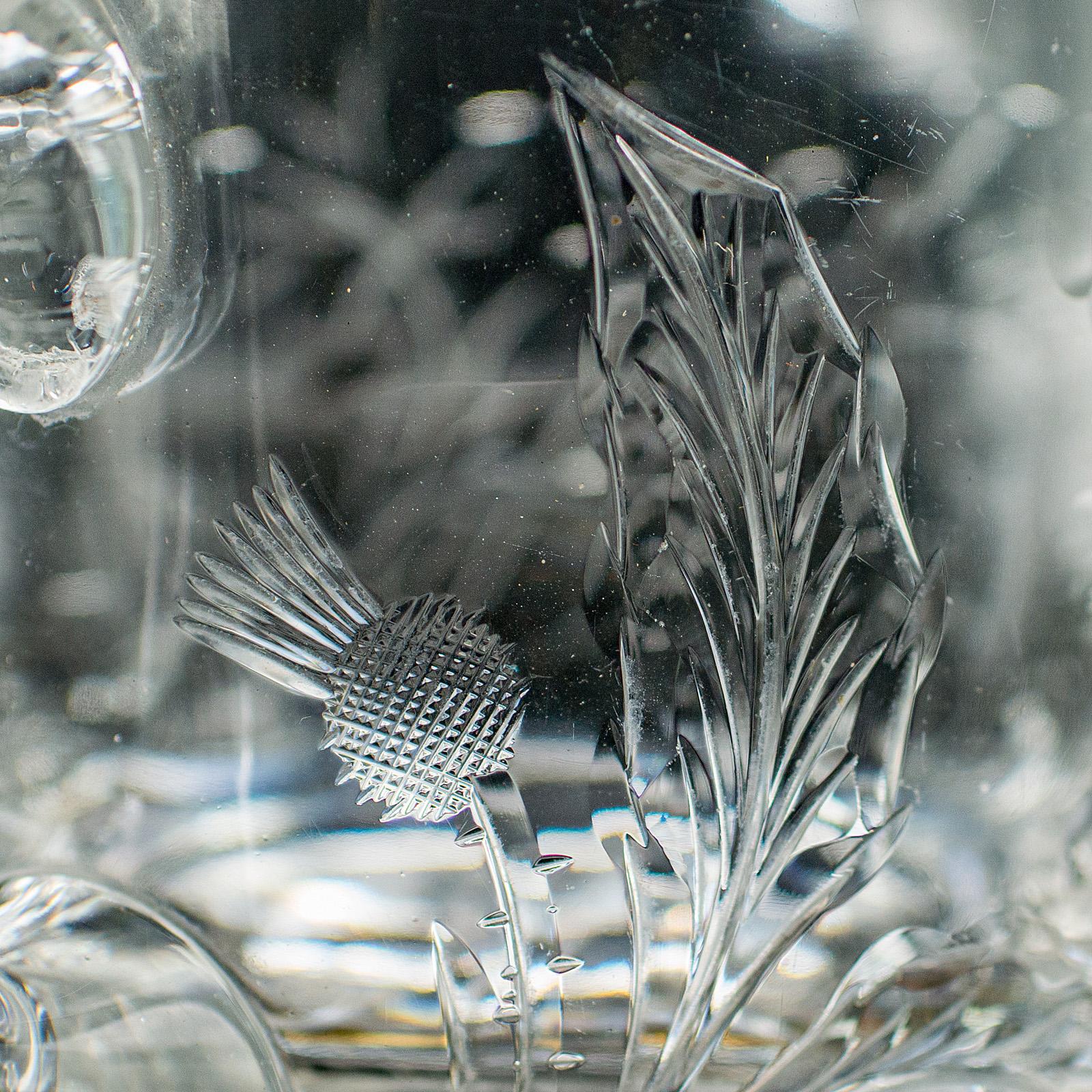 Vintage Krug zur Krönung von Königin Elisabeth II., Englisch, Glas, Kognakkrug, 1953 im Angebot 4